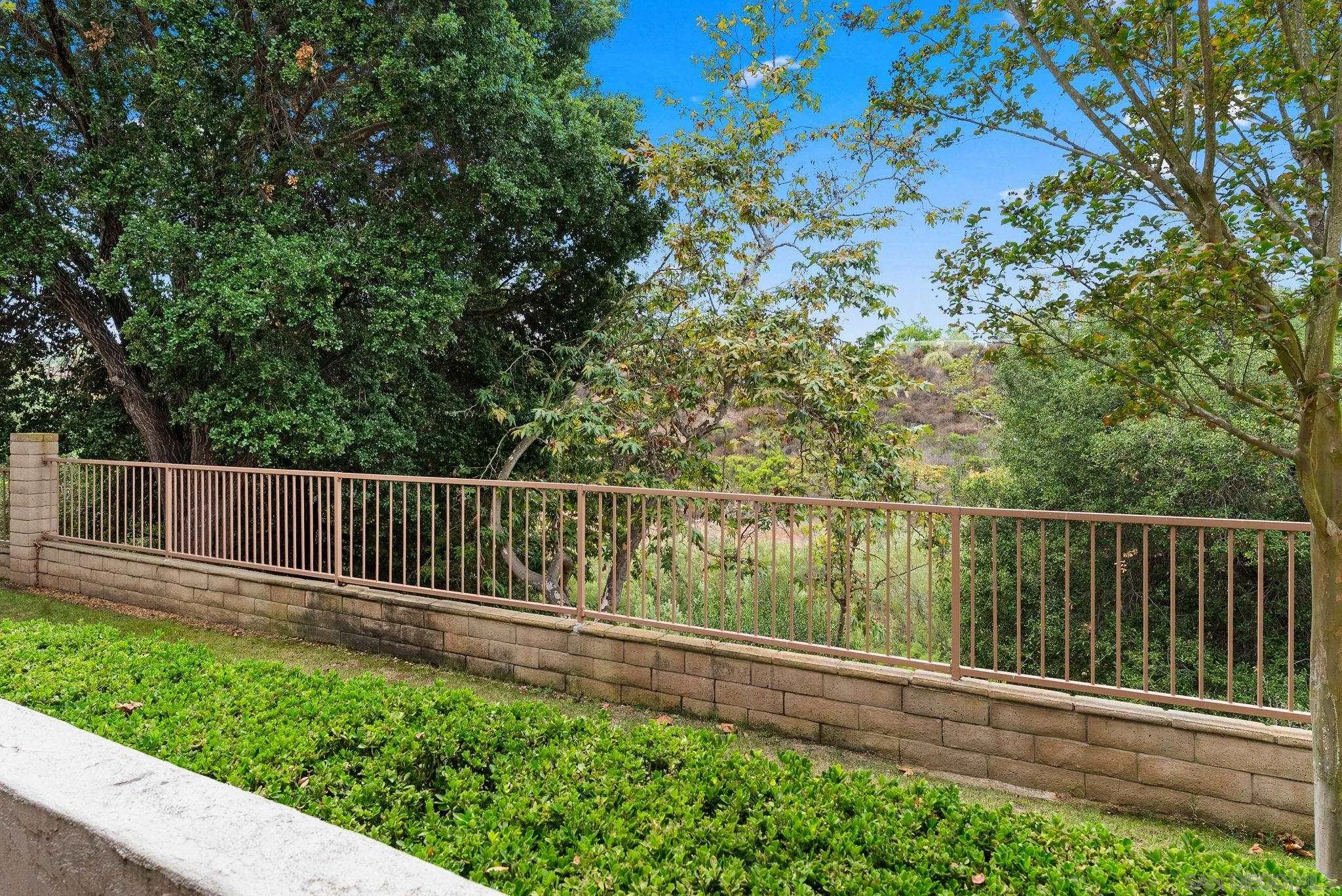 https://cdn.realtyfeed.com/cdn/127/250036956/f233af00ab848b5c4a72099adcba68c7.webp