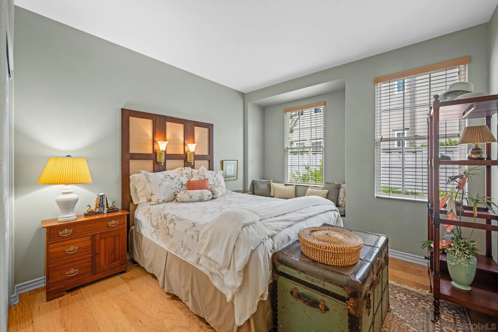 https://cdn.realtyfeed.com/cdn/127/250036958/0caf63e88216f0fbadf494d198dfe05b.webp