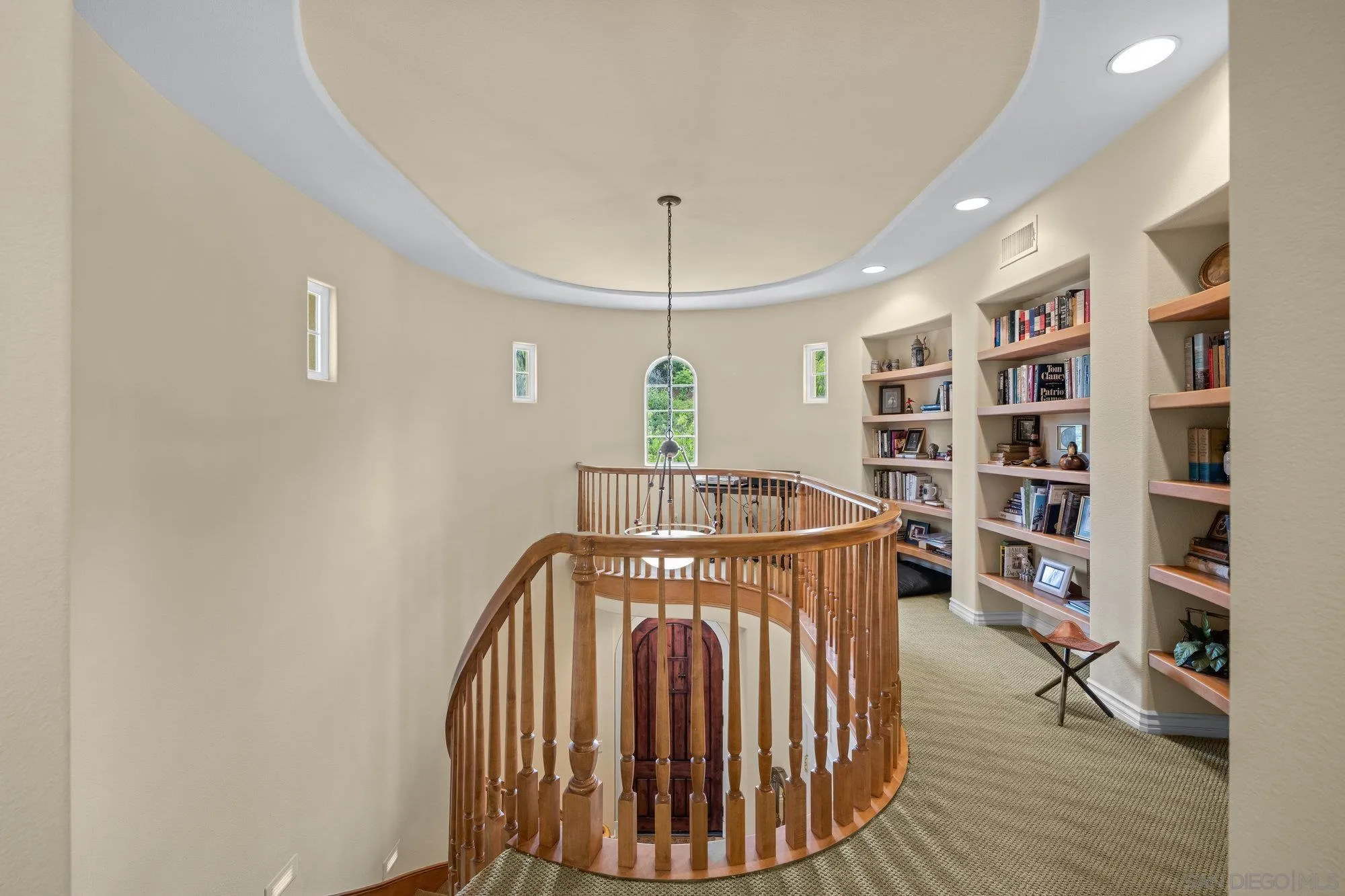 https://cdn.realtyfeed.com/cdn/127/250036958/0dd6210ddc98bc08d7c53c8b6fd3c690.webp