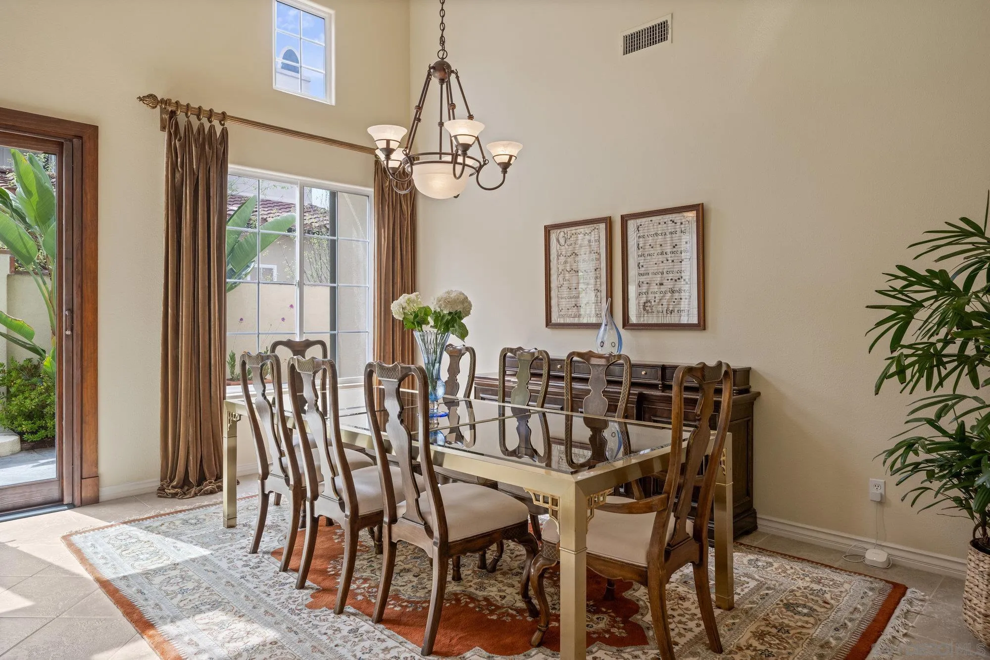 https://cdn.realtyfeed.com/cdn/127/250036958/733e0bf537131214ab8cbae93971d39f.webp