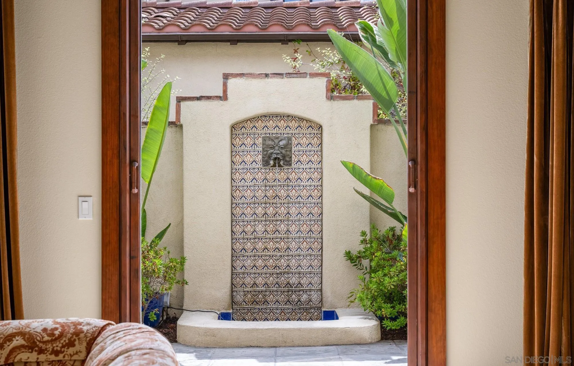 https://cdn.realtyfeed.com/cdn/127/250036958/8b52ee824d7beb797b46334c156af9e3.webp