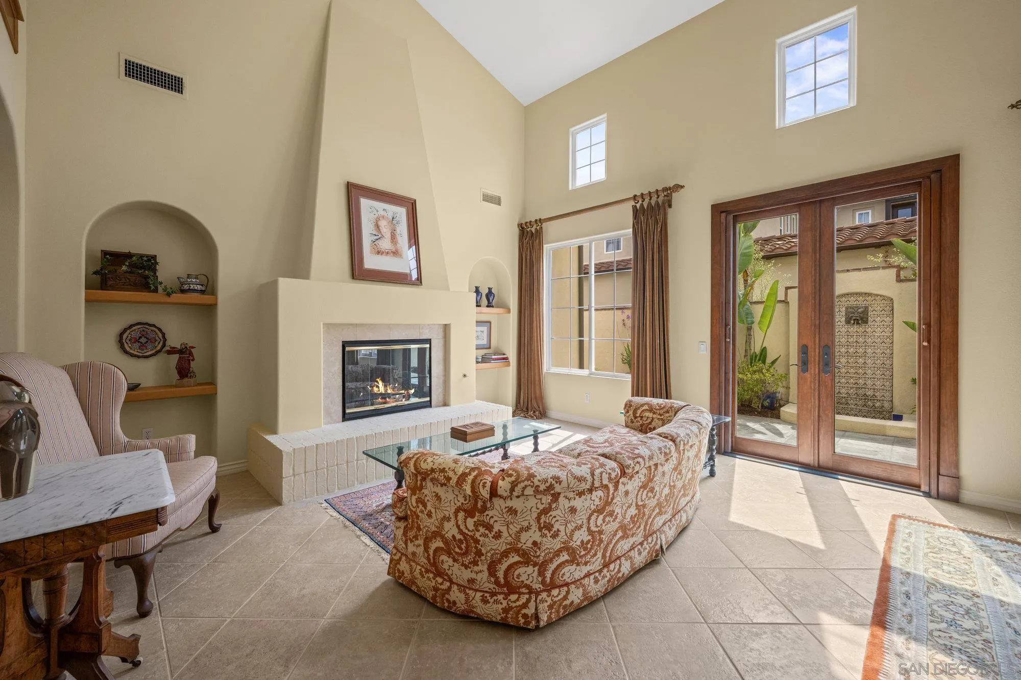 https://cdn.realtyfeed.com/cdn/127/250036958/a301df99e0e54f4a27a19c40f392e06c.webp