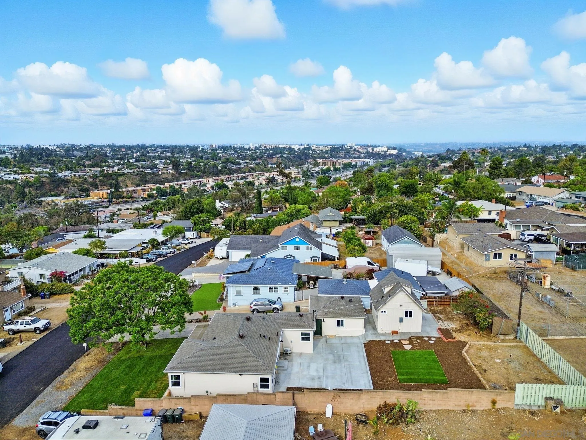 https://cdn.realtyfeed.com/cdn/127/250036961/4087cf6e56eac277638a7d6d6b8602bd.webp