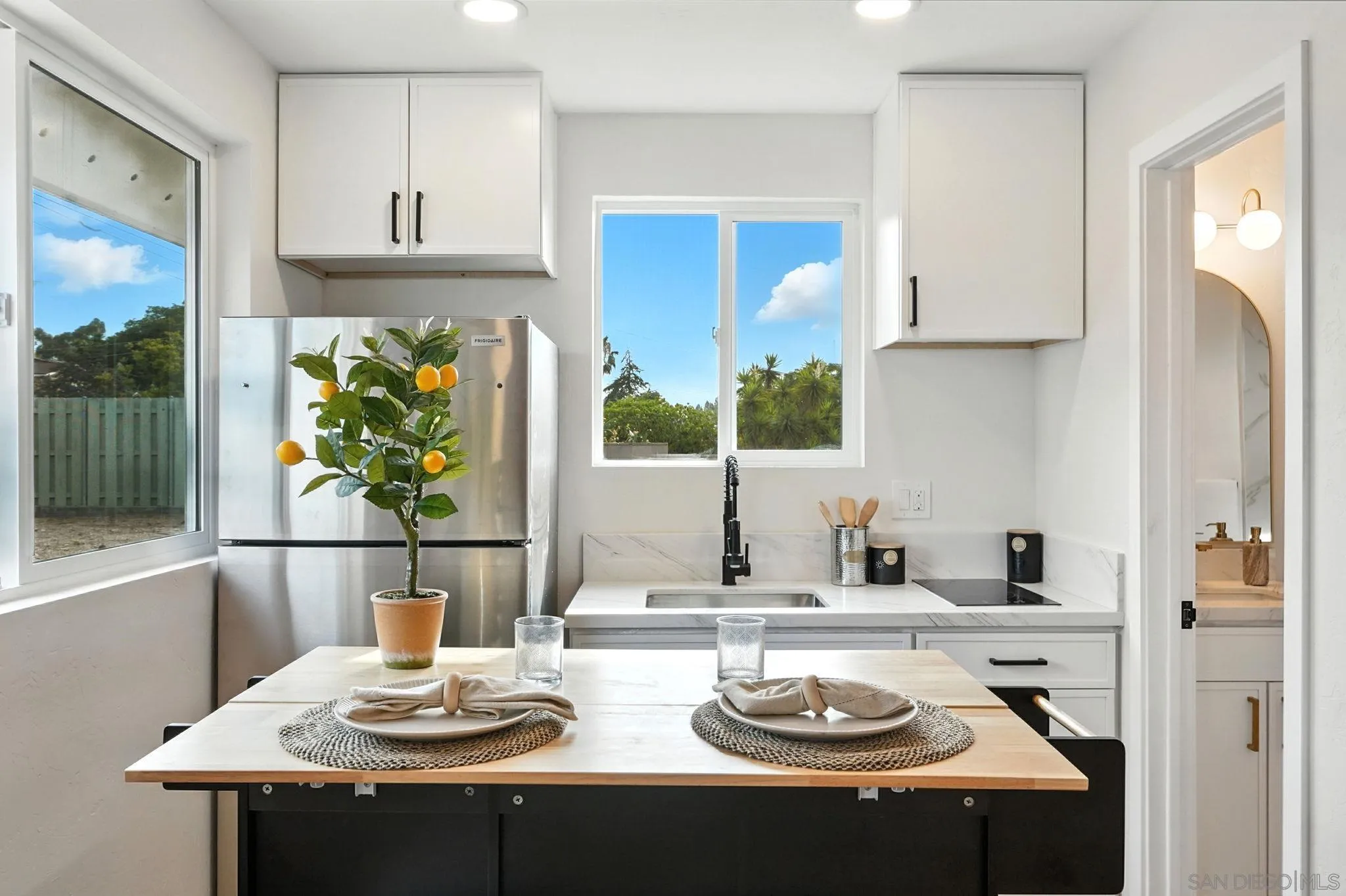 https://cdn.realtyfeed.com/cdn/127/250036961/d3e701f0f4b1699ab1d5ebe9cff289af.webp