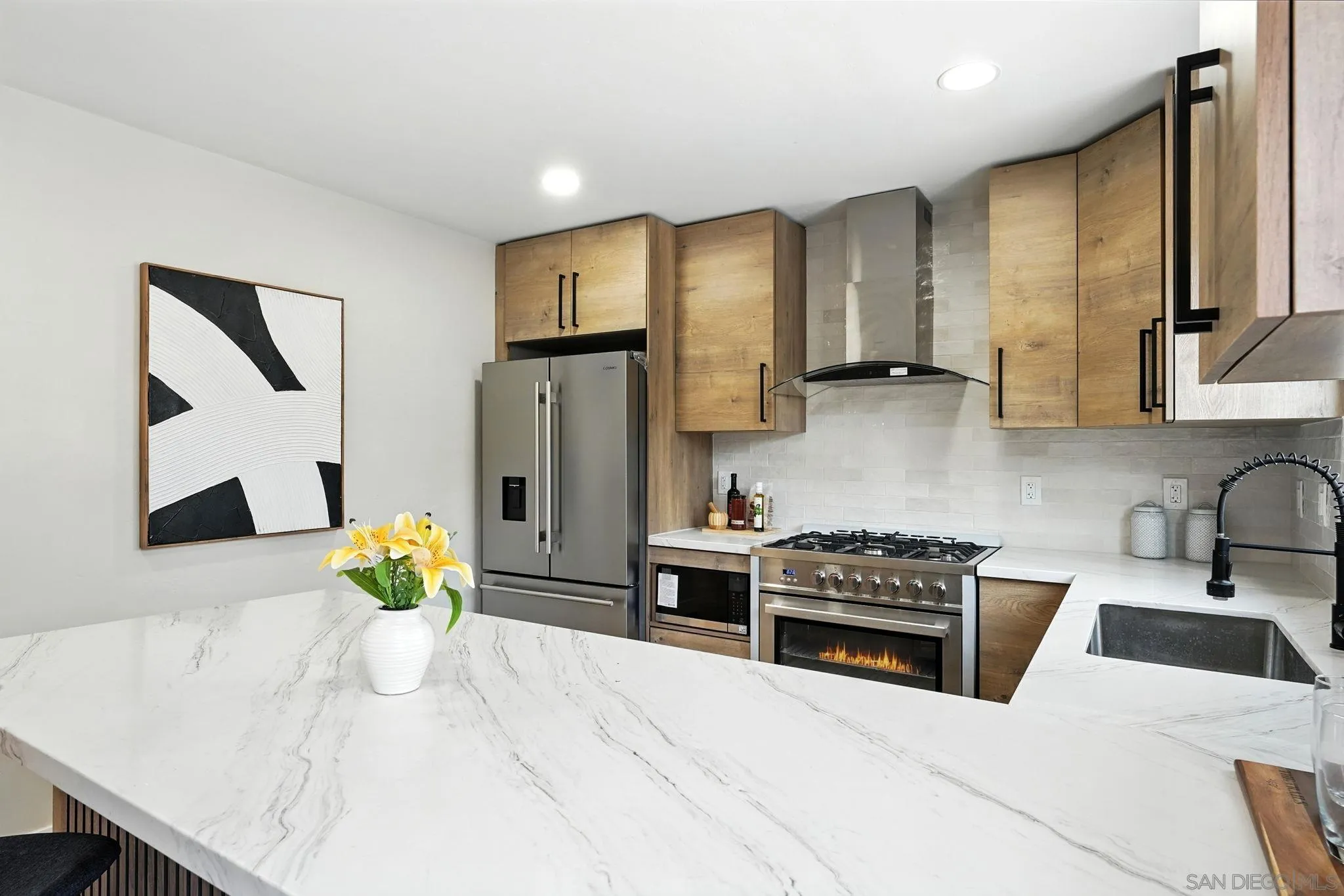 https://cdn.realtyfeed.com/cdn/127/250036961/dbc349bf4ba30b53b5132fbb55a82468.webp