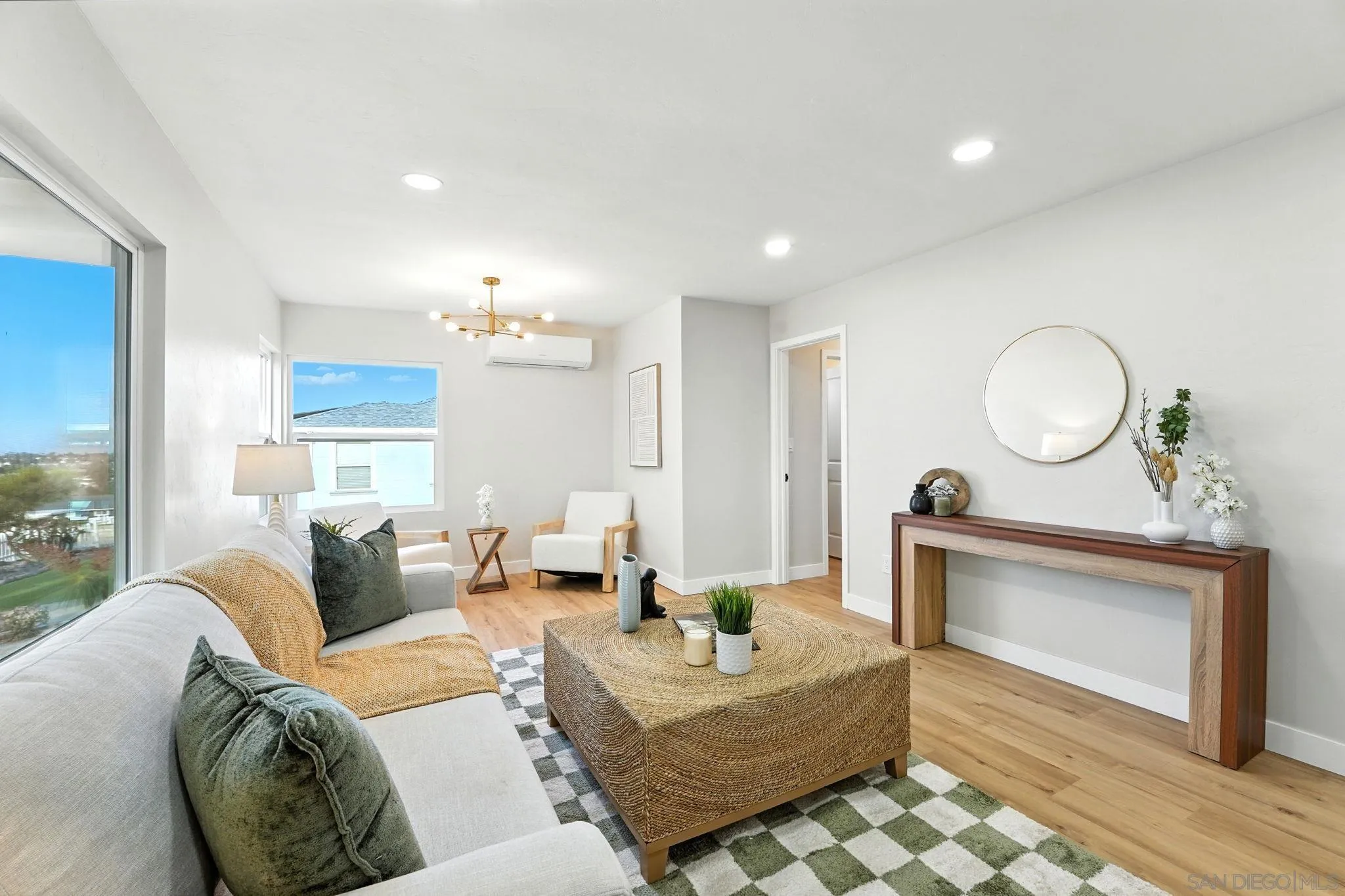https://cdn.realtyfeed.com/cdn/127/250036961/ea6631f49d3b9789a271b394cb69d4bb.webp