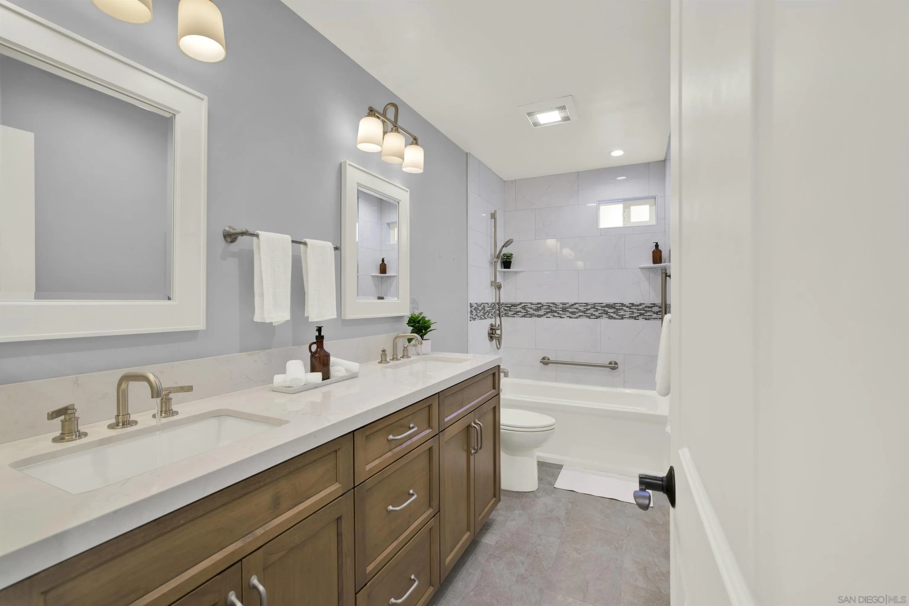 https://cdn.realtyfeed.com/cdn/127/250036966/bc4a435b13a9f85fa07d779a311c9931.webp