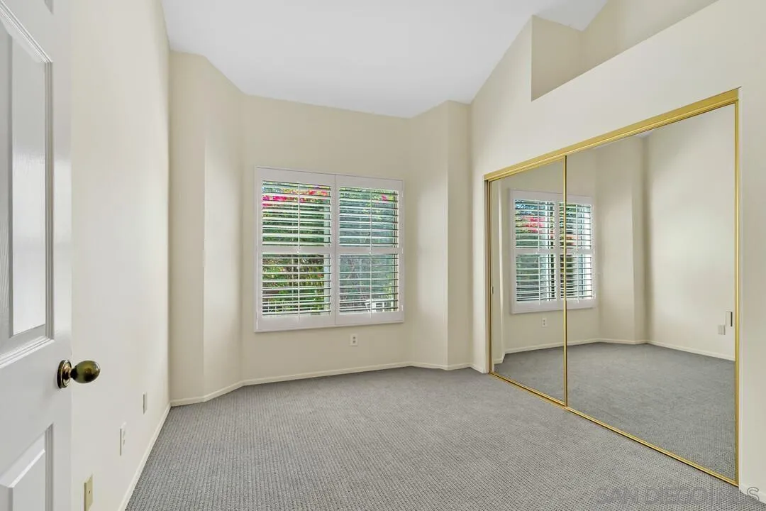 https://cdn.realtyfeed.com/cdn/127/250036971/24ec3f2395b97d9250f697ab59e0d672.webp