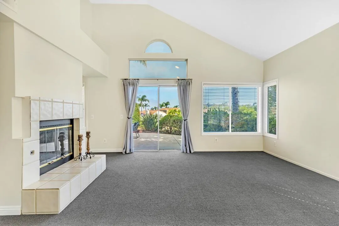 https://cdn.realtyfeed.com/cdn/127/250036971/6d5d0f769e6ac6e19467b3c0be21f0c8.webp