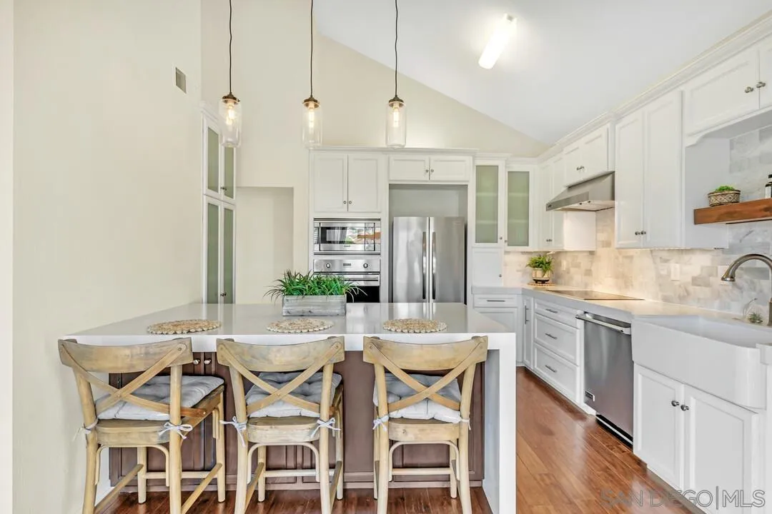 https://cdn.realtyfeed.com/cdn/127/250036971/b343b07132fcc1dc70462180848d4f25.webp
