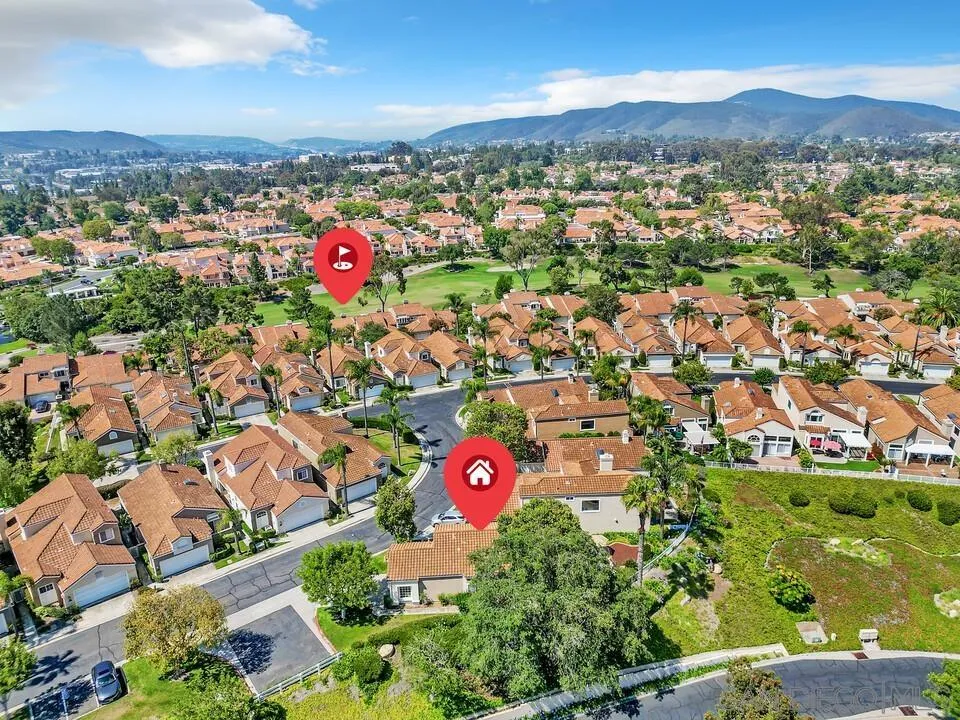 https://cdn.realtyfeed.com/cdn/127/250036971/c18254937d5d47e8d0dc8d04d00cb94b.webp