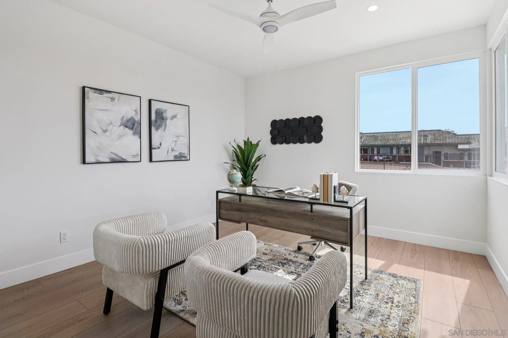 https://cdn.realtyfeed.com/cdn/127/250036975/4796bc8cb8ab766cf62989d229a1a13d.webp