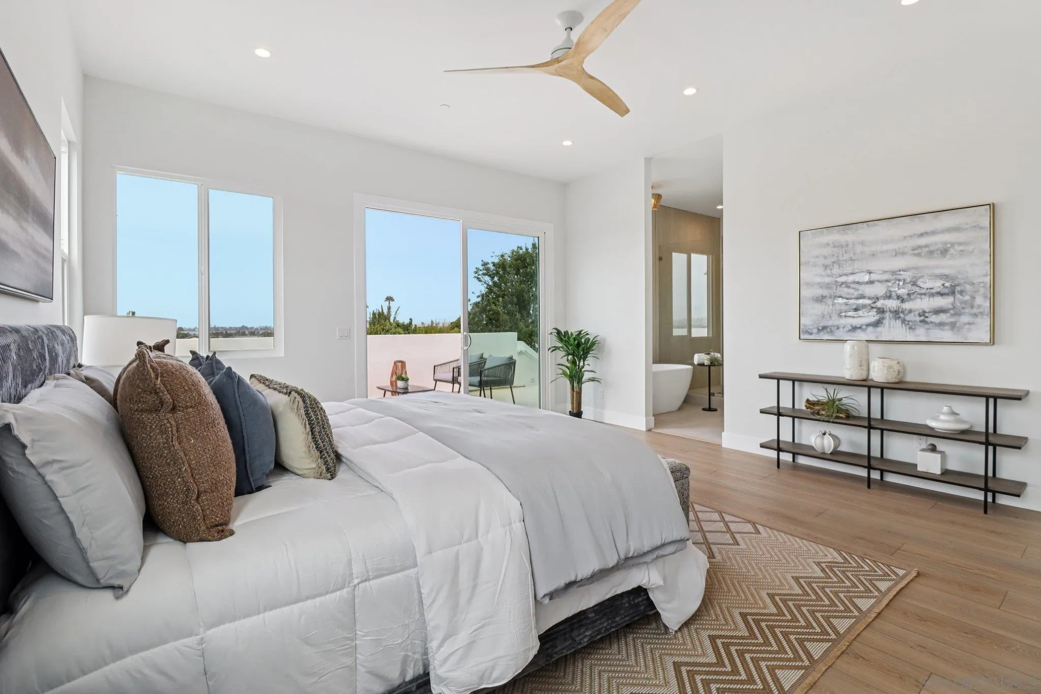 https://cdn.realtyfeed.com/cdn/127/250036975/836719f65f0762cb0e6a81d5572d68cb.webp