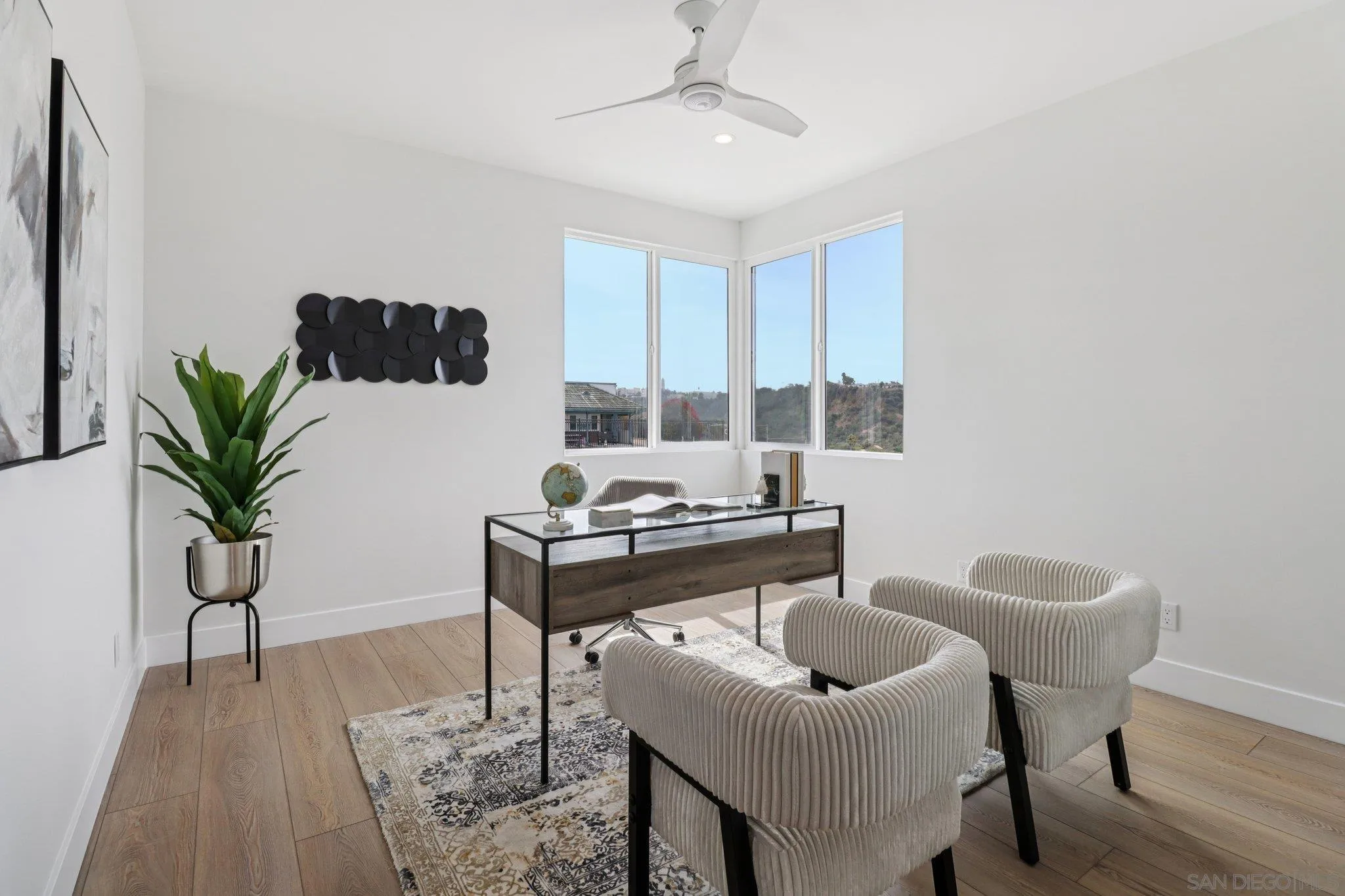 https://cdn.realtyfeed.com/cdn/127/250036975/b98b05f5ec094e2f54f4ea1891118497.webp