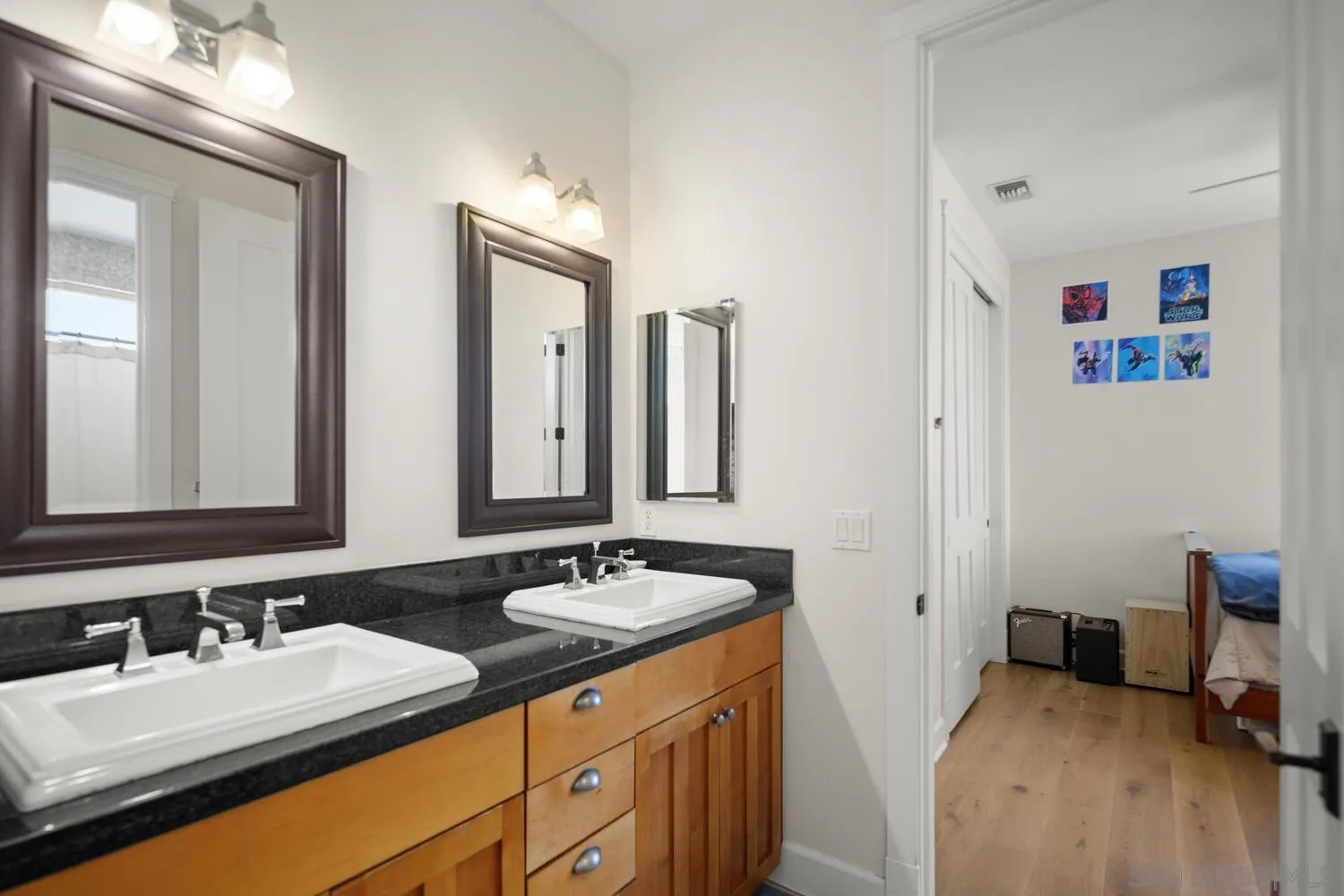 https://cdn.realtyfeed.com/cdn/127/250036976/1a955579023badf01a41b90771eab812.webp