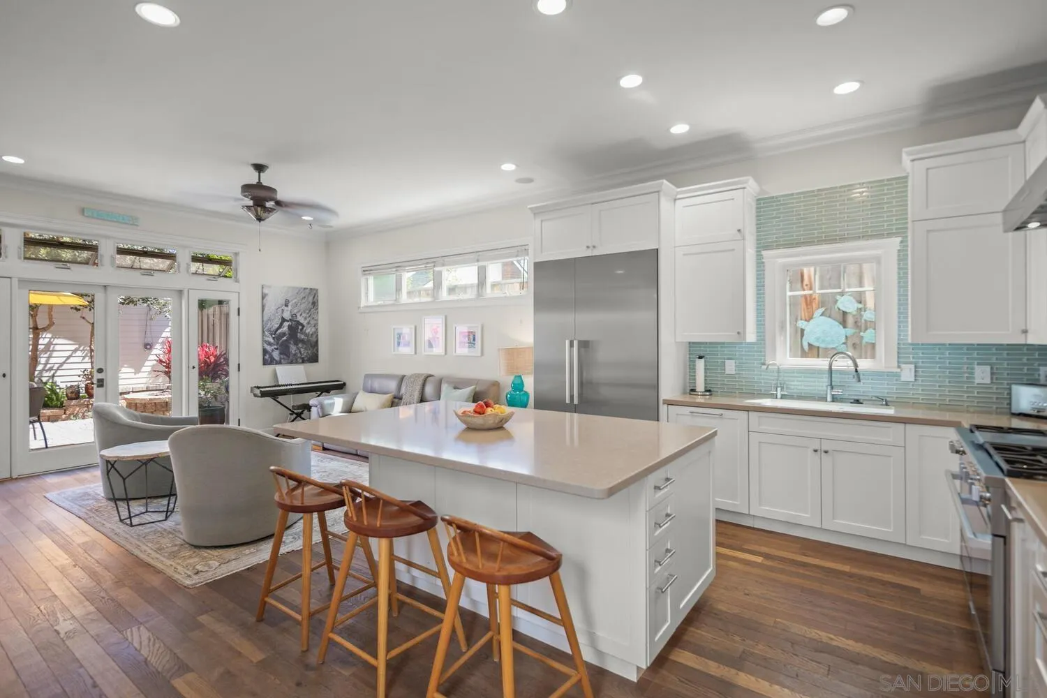 https://cdn.realtyfeed.com/cdn/127/250036976/53c8f249682d2fee89b3bc5b6e9de081.webp