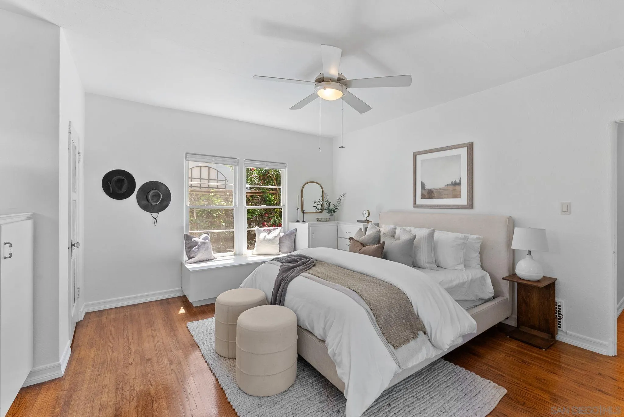 https://cdn.realtyfeed.com/cdn/127/250036977/2357dcb80160cea345fd364d43110278.webp