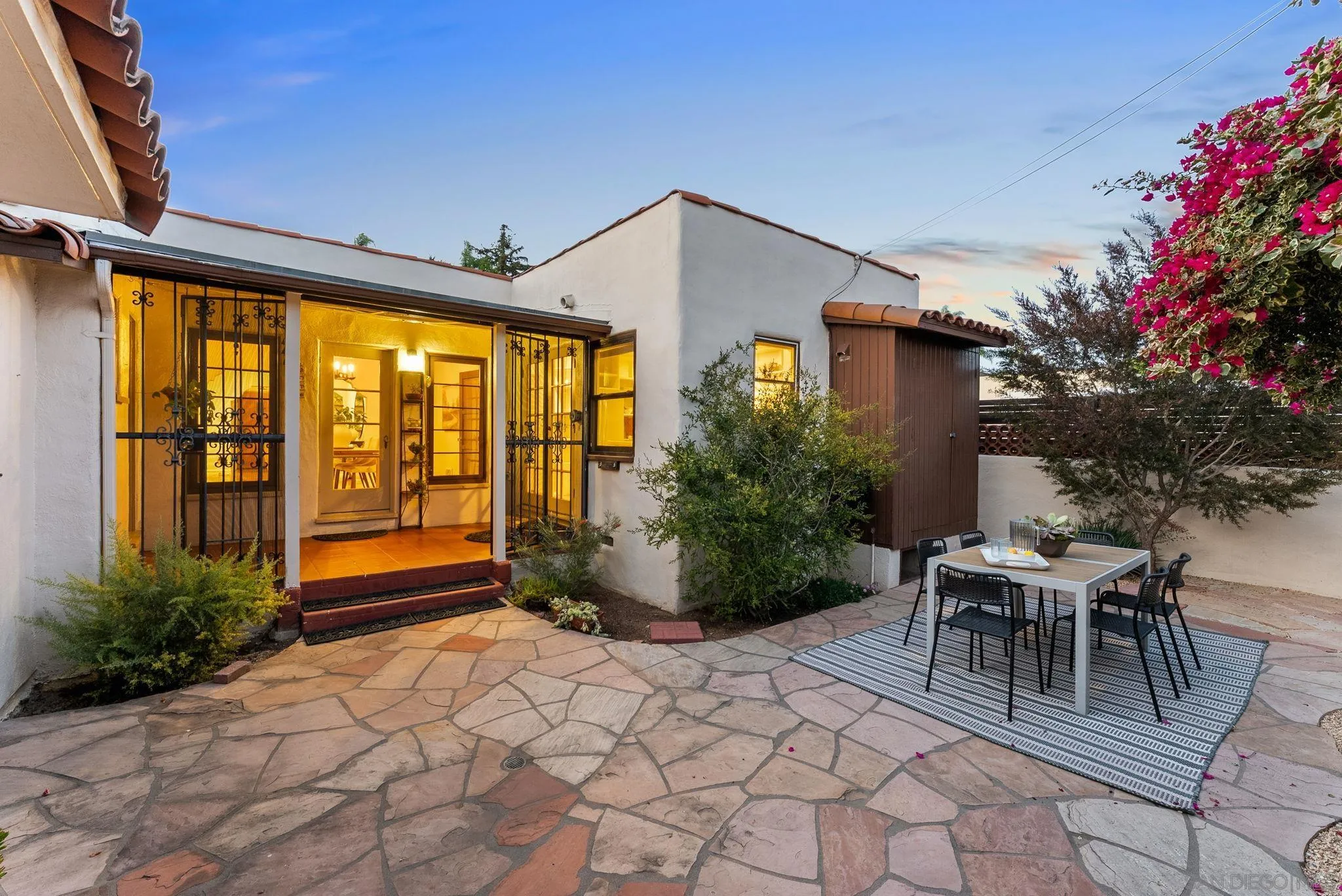 https://cdn.realtyfeed.com/cdn/127/250036977/25e491b39527cedf7f128436f1304f3f.webp