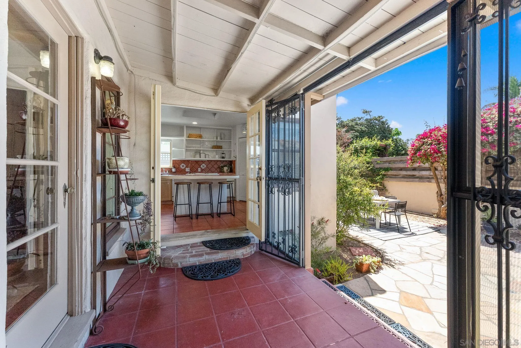 https://cdn.realtyfeed.com/cdn/127/250036977/918a58bb715f0592061c387370ccc96a.webp