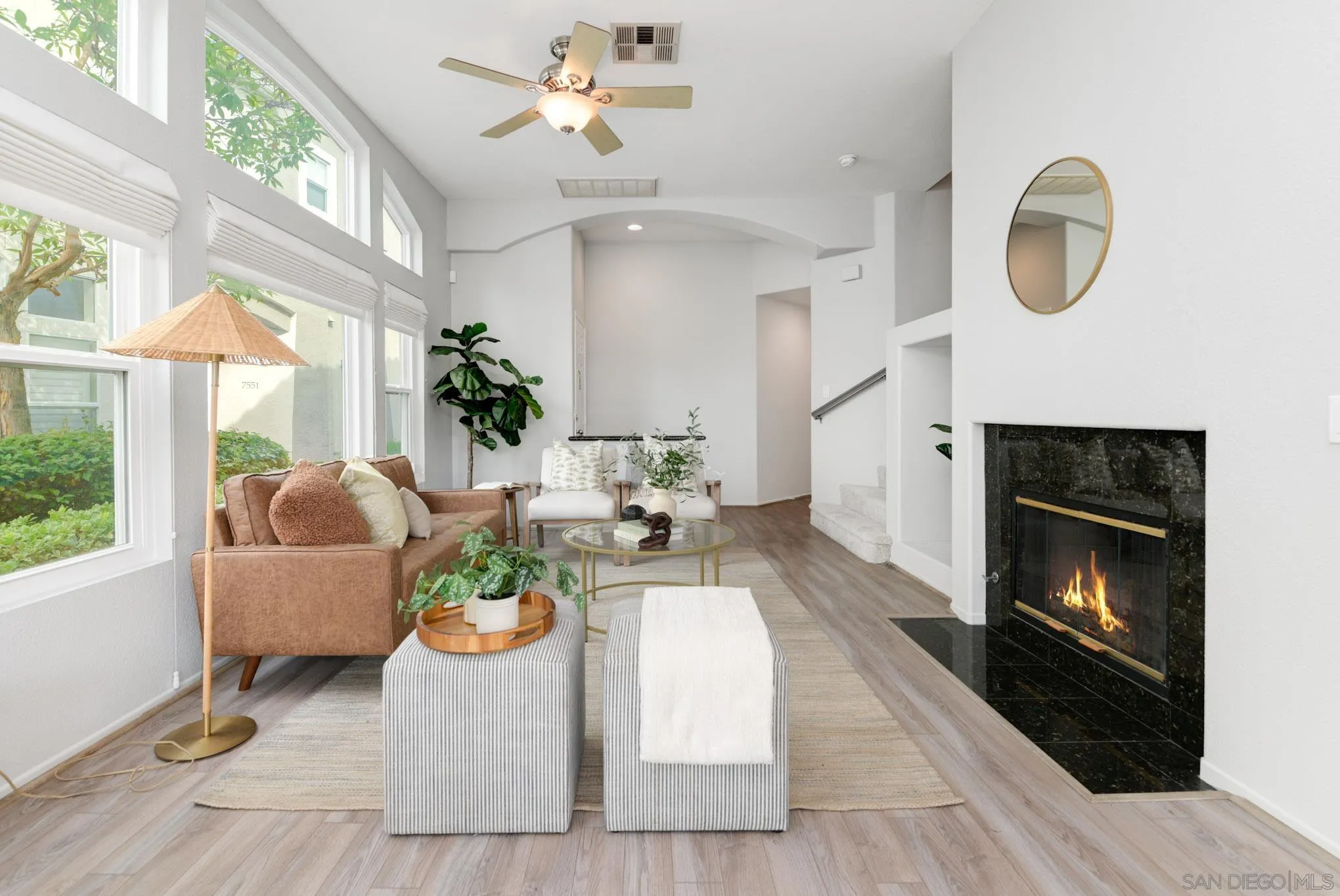 https://cdn.realtyfeed.com/cdn/127/250036978/c996f64d39c4672f3b14b237d7064497.webp