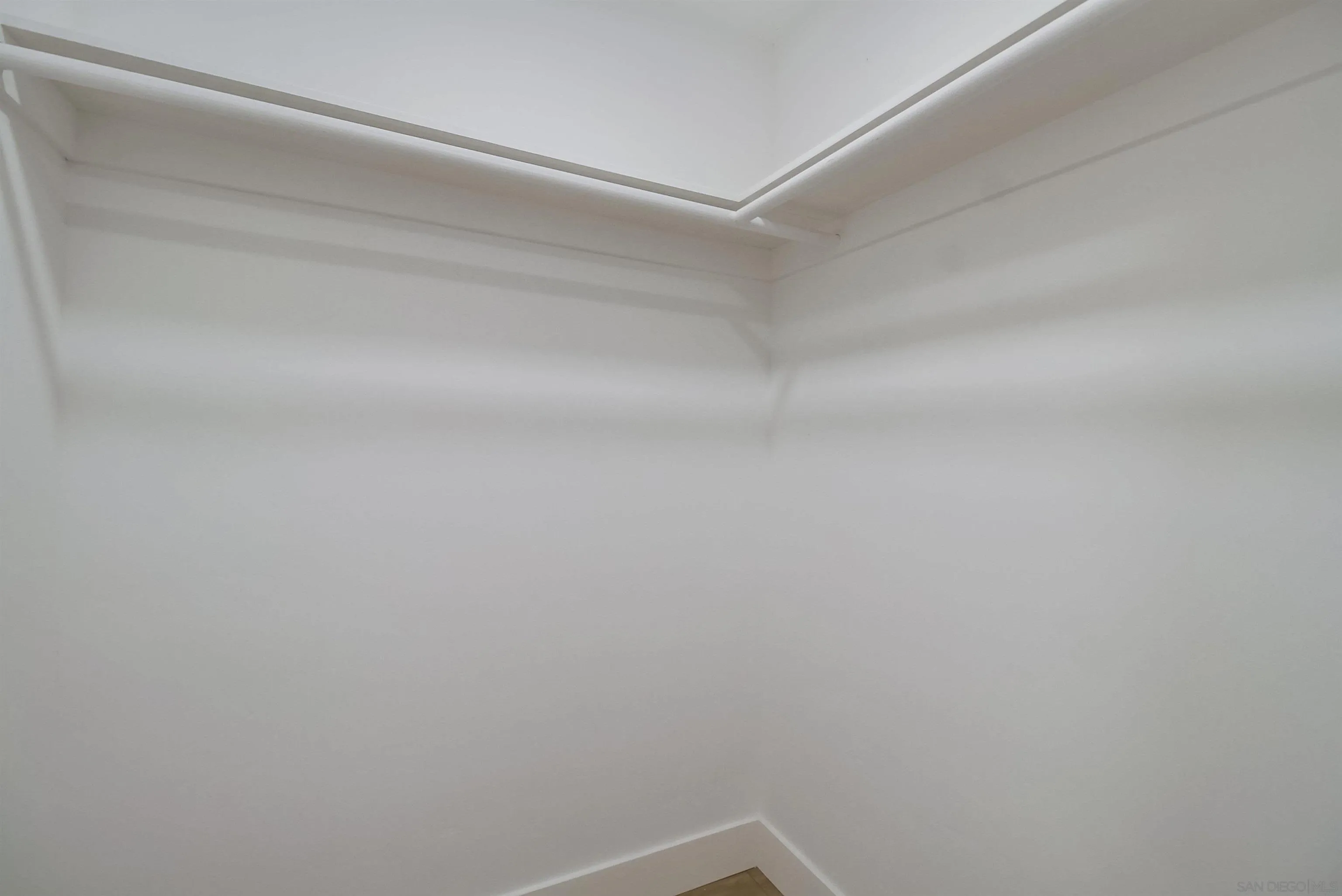 https://cdn.realtyfeed.com/cdn/127/250036983/7fcfe6e0e89da4e1b9e8e6c12a8df391.webp
