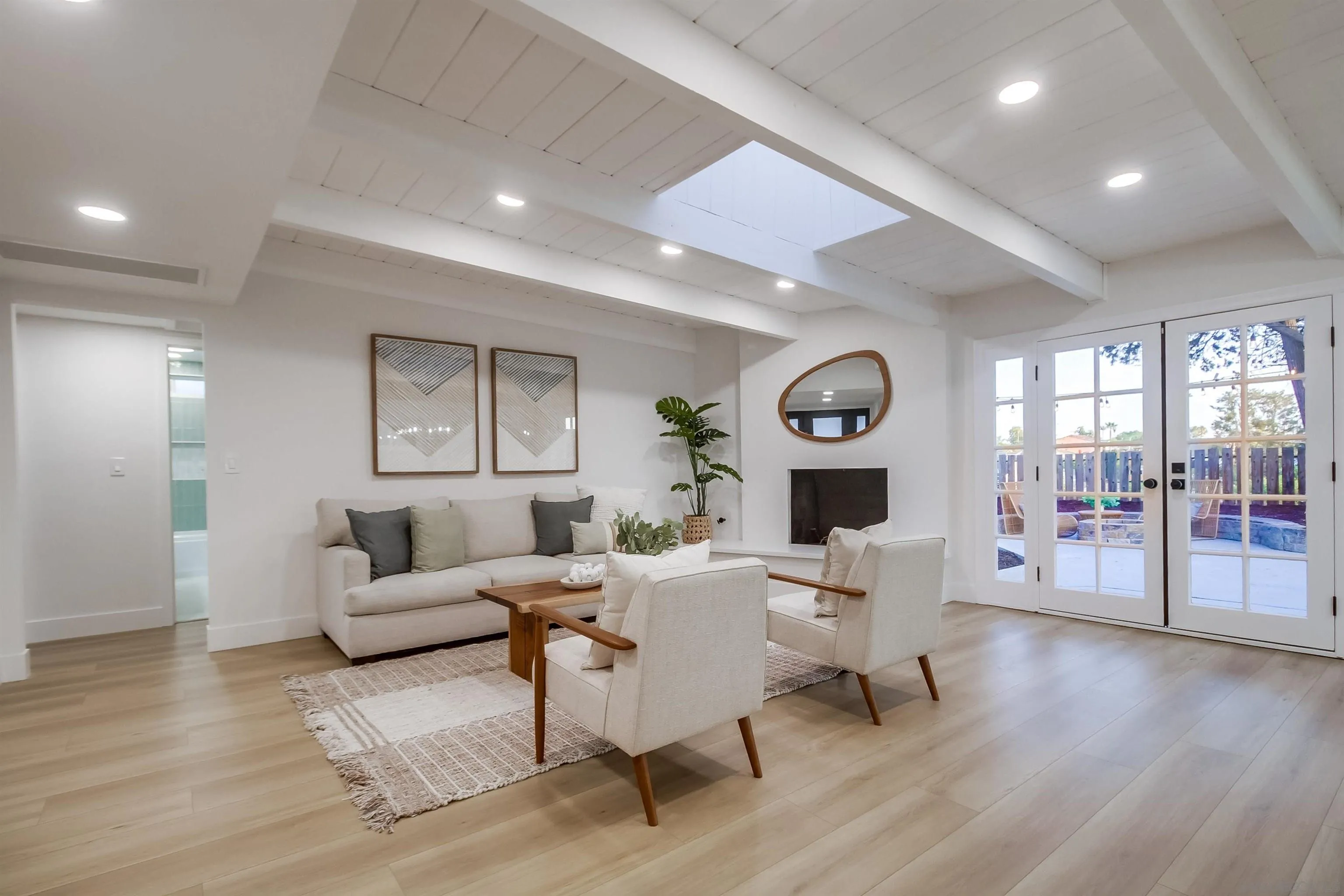https://cdn.realtyfeed.com/cdn/127/250036983/a99102f14c62164a45cd91e1a83d30ce.webp