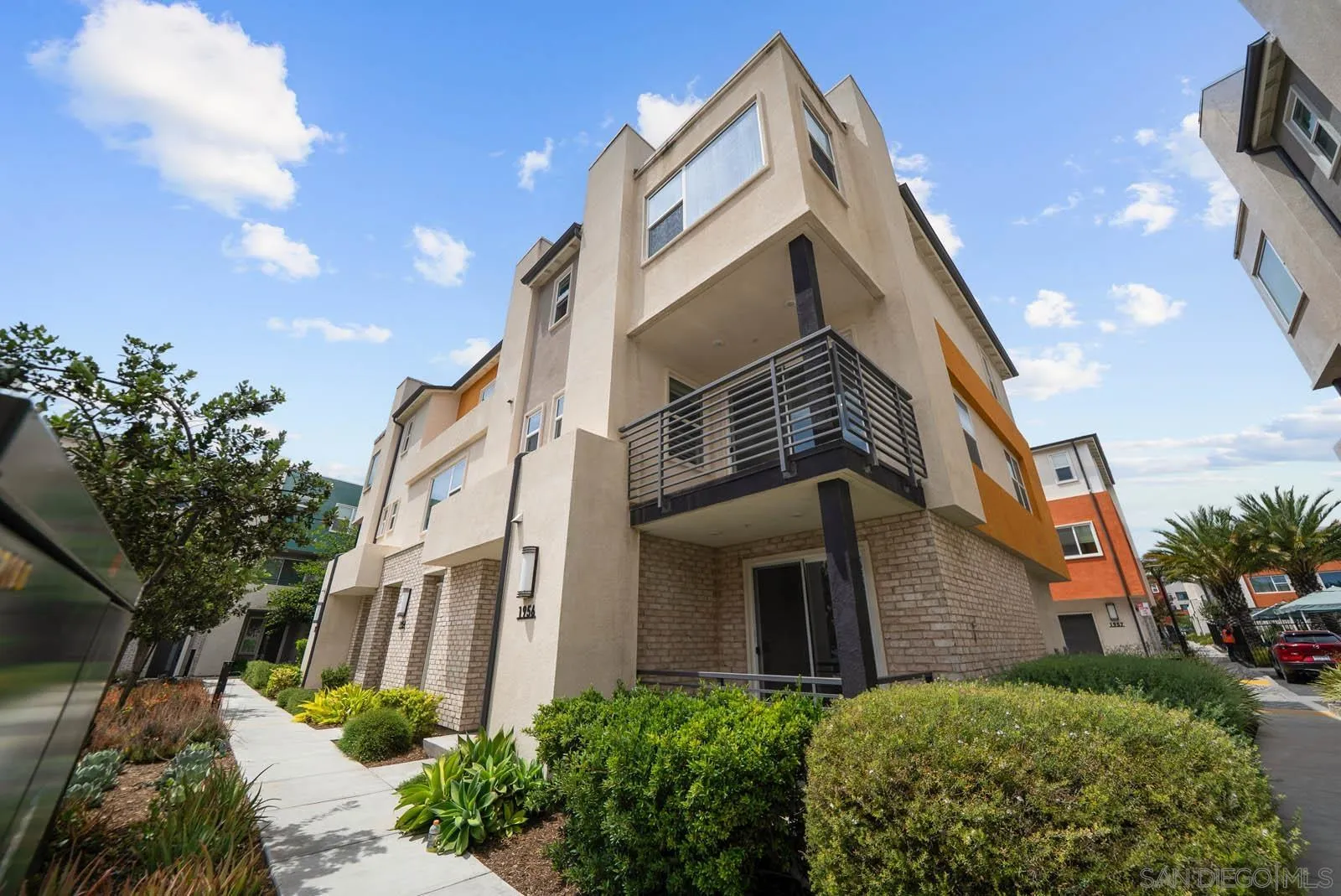 https://cdn.realtyfeed.com/cdn/127/250036986/0ea1567941f2e38df32f97c075d6f009.webp