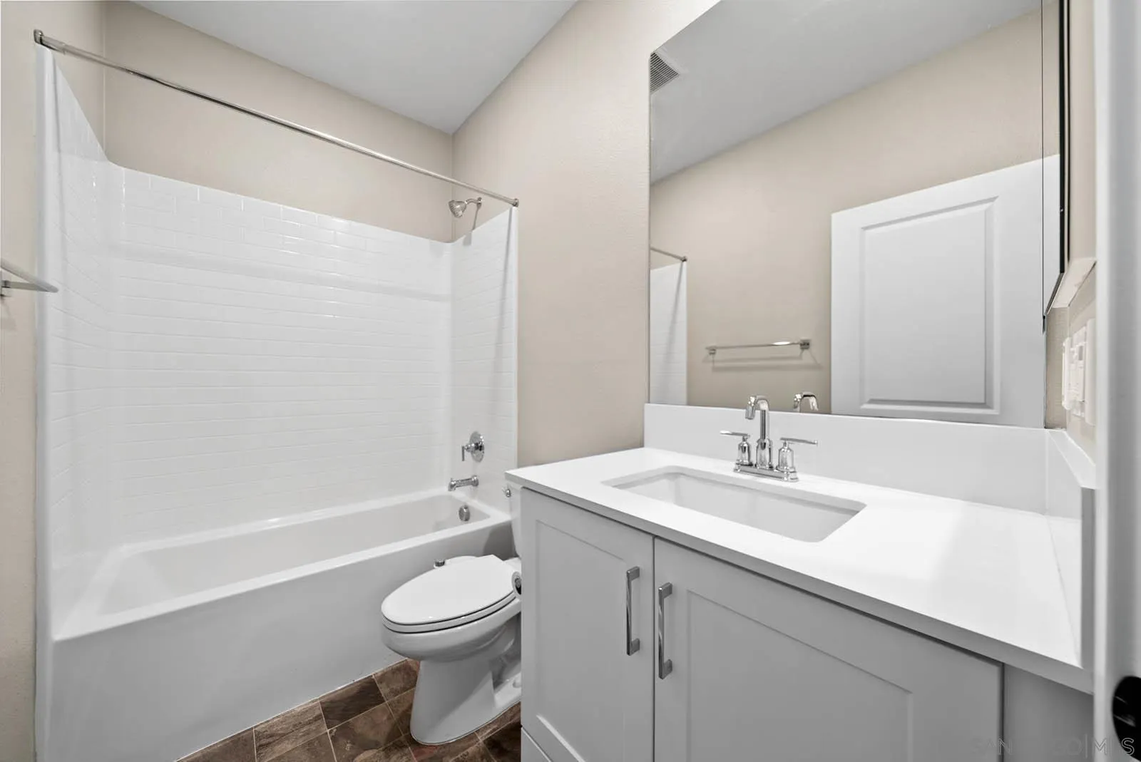 https://cdn.realtyfeed.com/cdn/127/250036986/4a4613e99b14c007b2e2cc0f1a7c9d9d.webp