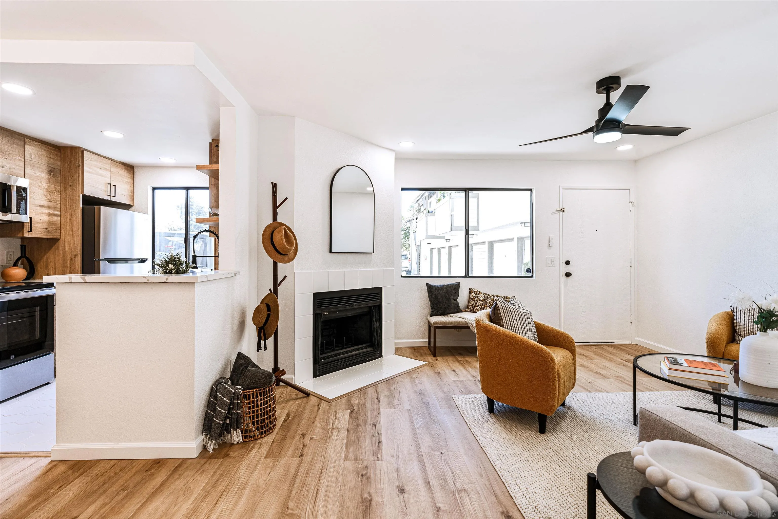 https://cdn.realtyfeed.com/cdn/127/250036987/33110a05c79405dafd8d9d1144ac73c9.webp