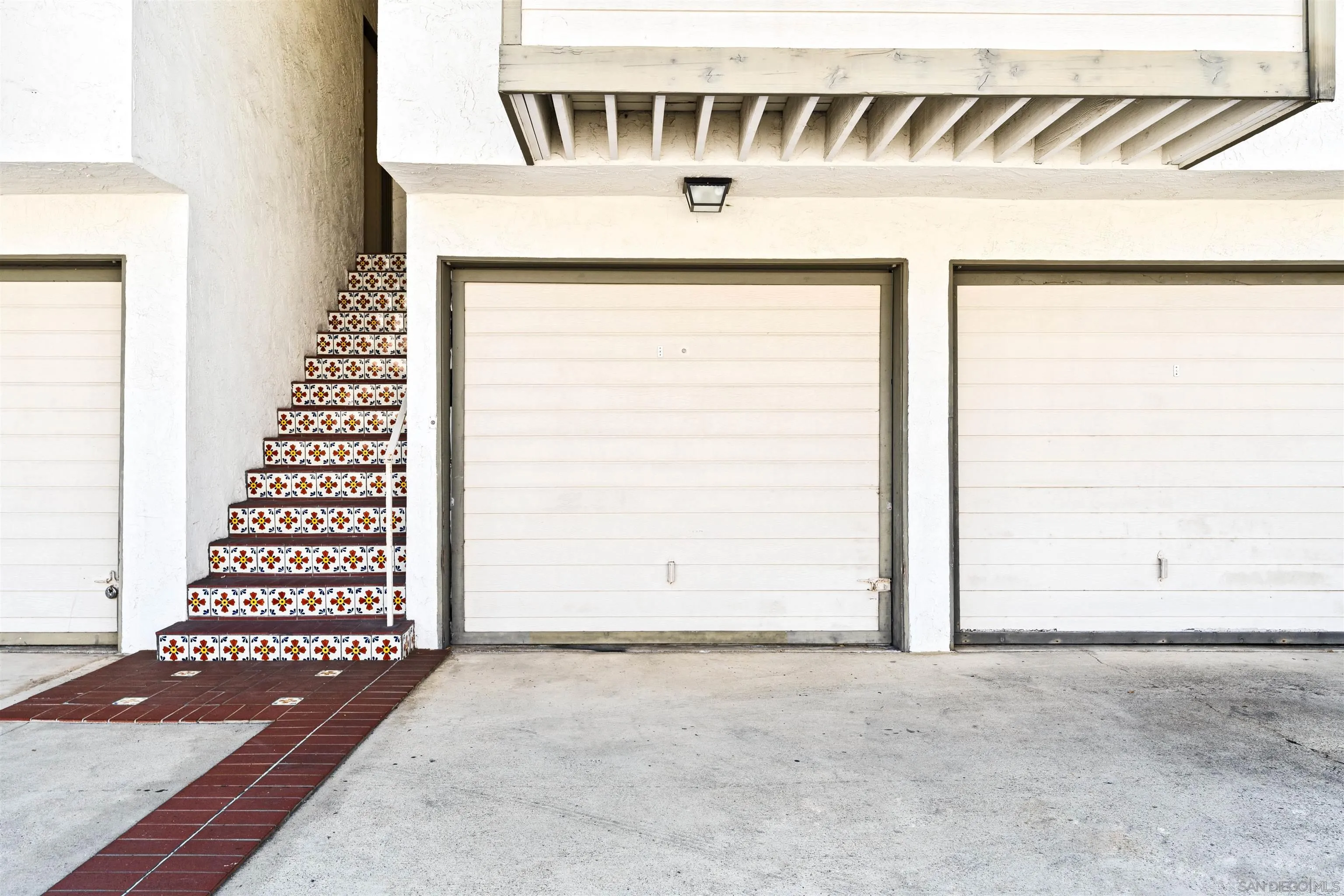 https://cdn.realtyfeed.com/cdn/127/250036987/484994a51dd8529ce3ae1c60dc3cc2fe.webp