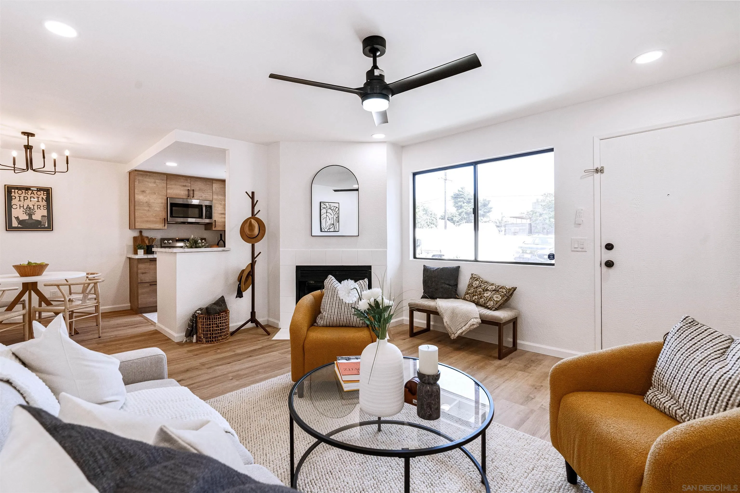https://cdn.realtyfeed.com/cdn/127/250036987/7aac452076130c7649ca1574aa7ed8ec.webp