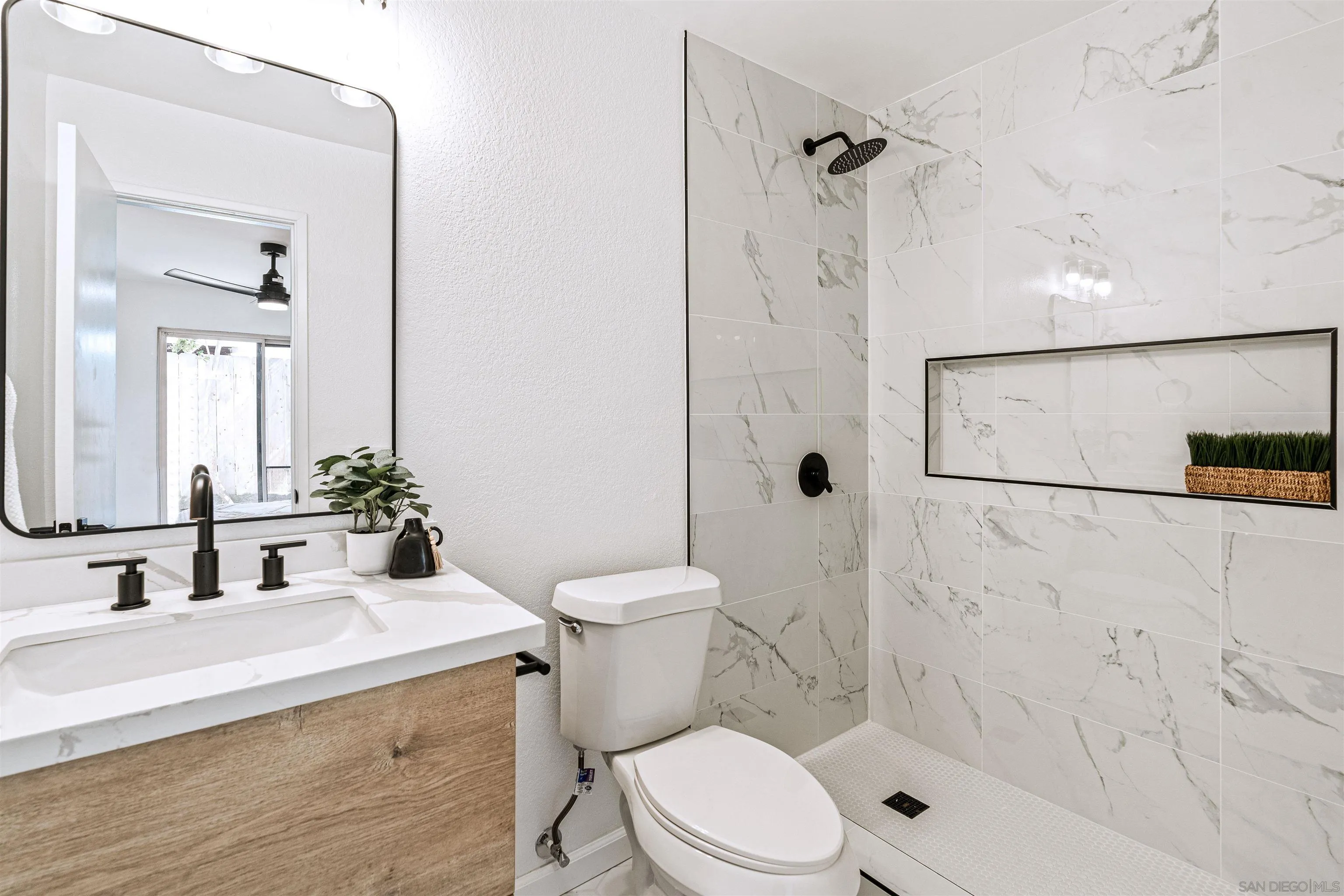 https://cdn.realtyfeed.com/cdn/127/250036987/7d3316061a102075415c5fb32e067ff5.webp