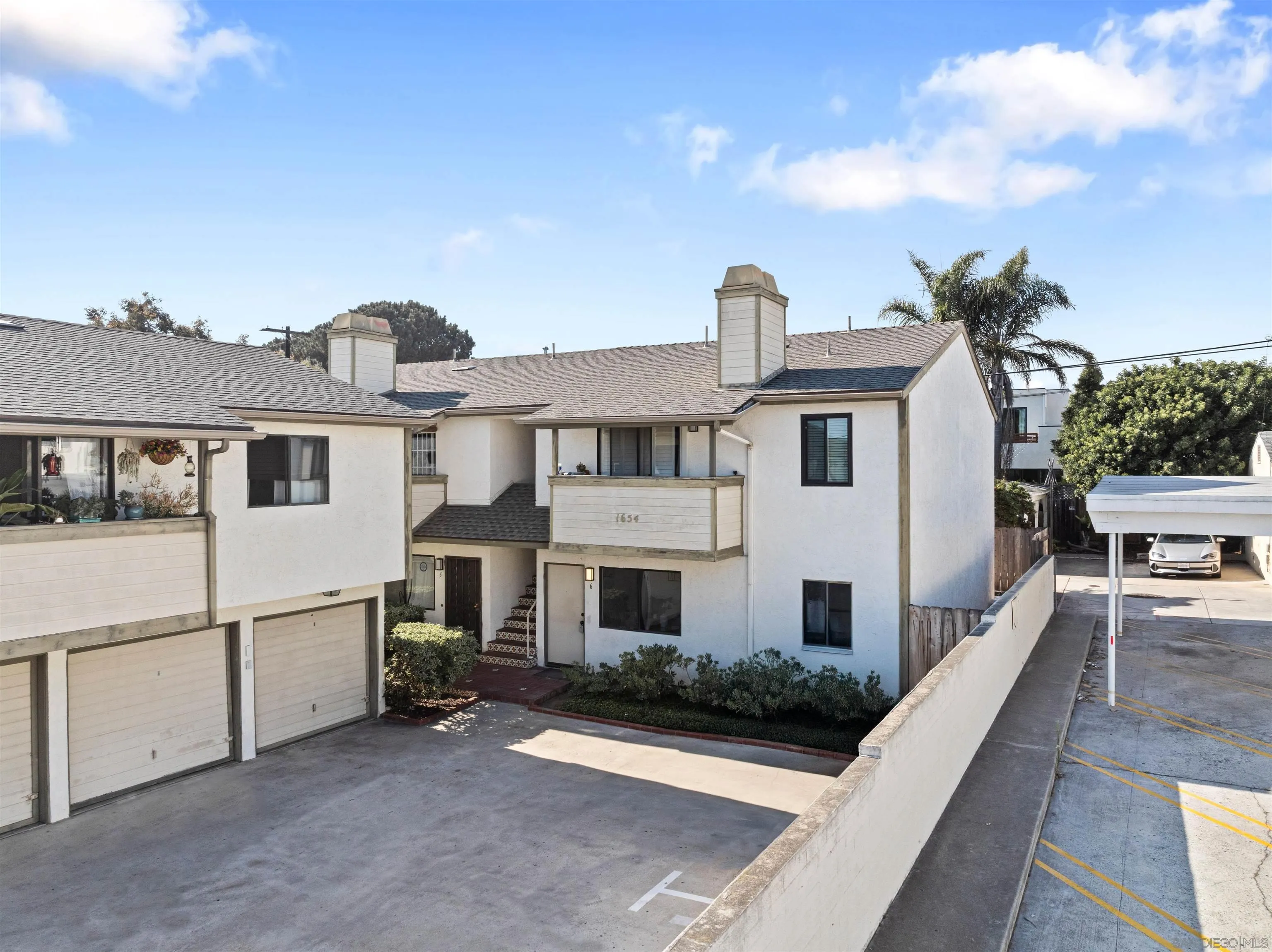 https://cdn.realtyfeed.com/cdn/127/250036987/820d256791f5d2b38102f072fe49e98f.webp