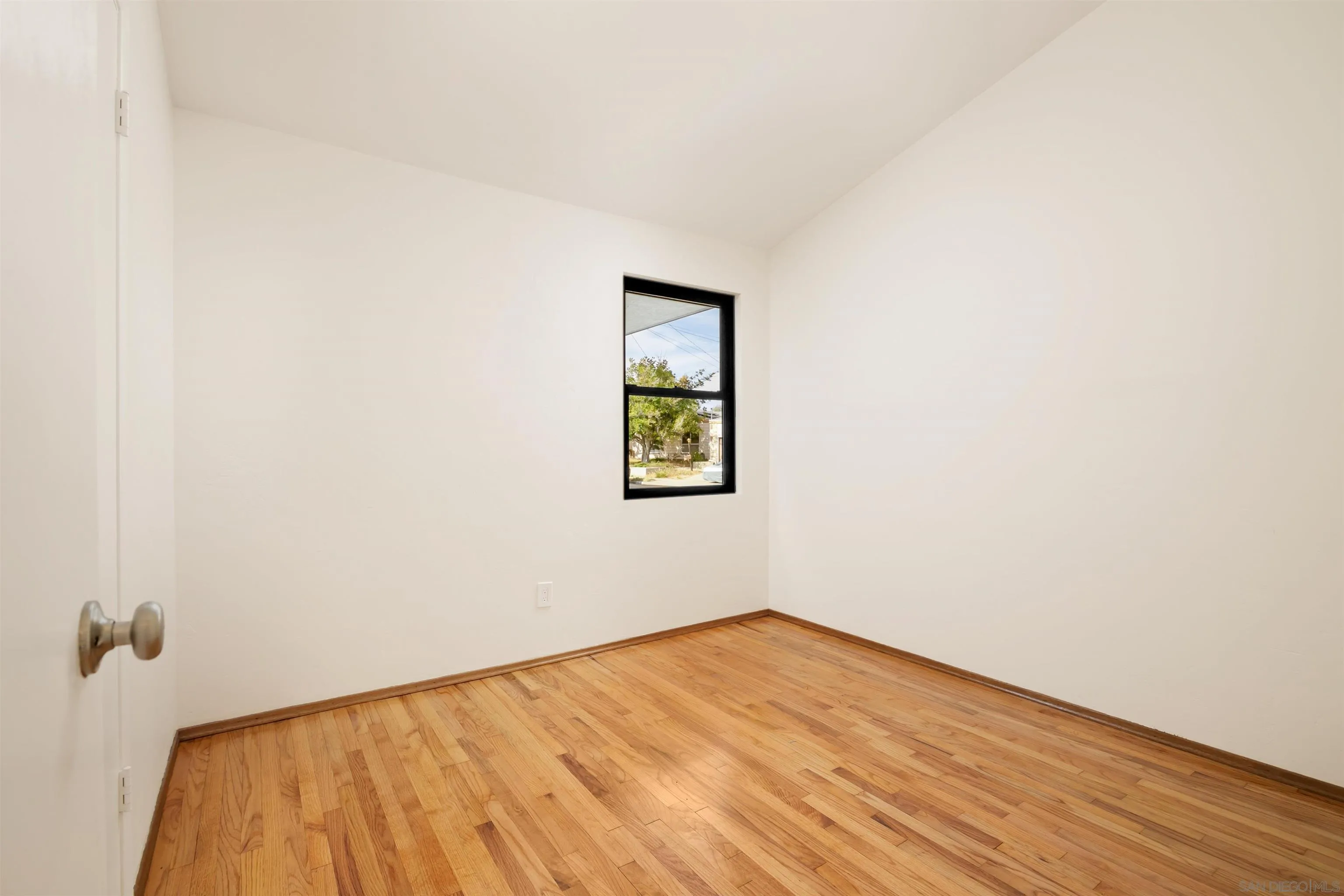 https://cdn.realtyfeed.com/cdn/127/250036990/21d1b0755fd90d014497316049f78254.webp