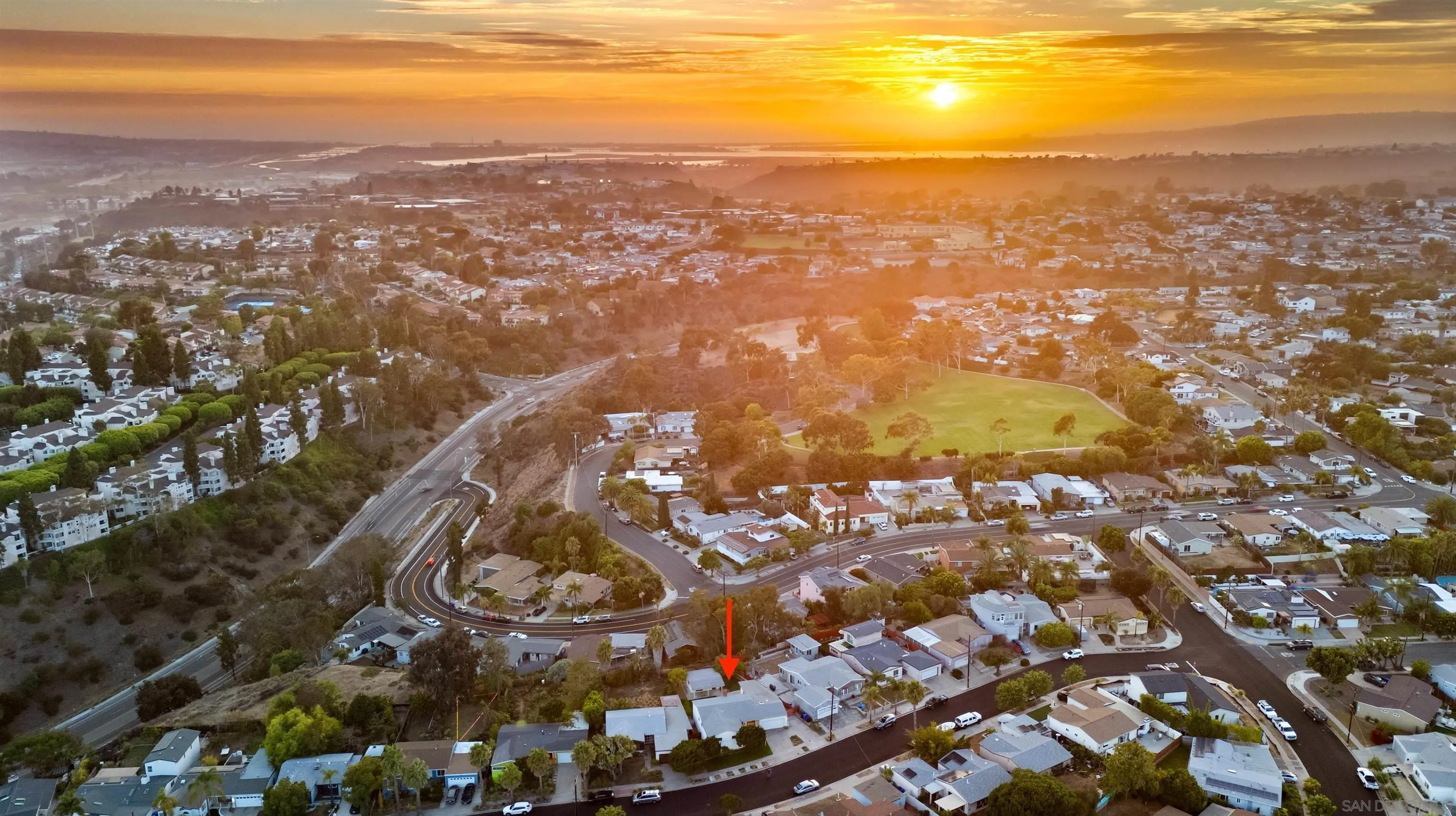 https://cdn.realtyfeed.com/cdn/127/250036990/62f840e11f75ae50dab8e8d1c11ee56d.webp