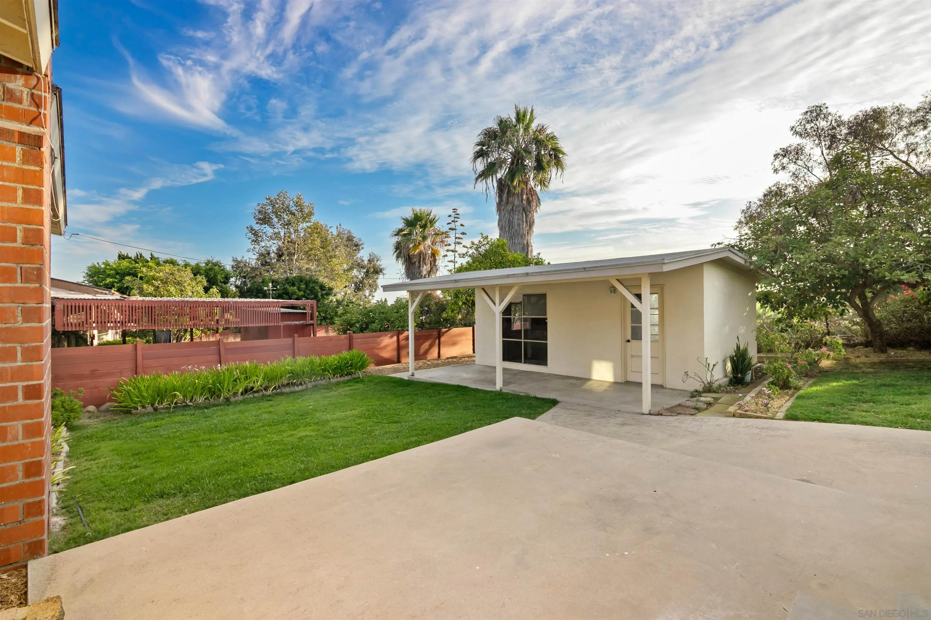 https://cdn.realtyfeed.com/cdn/127/250036990/e294ac1f6f9088b722314c8fb41e25e5.webp