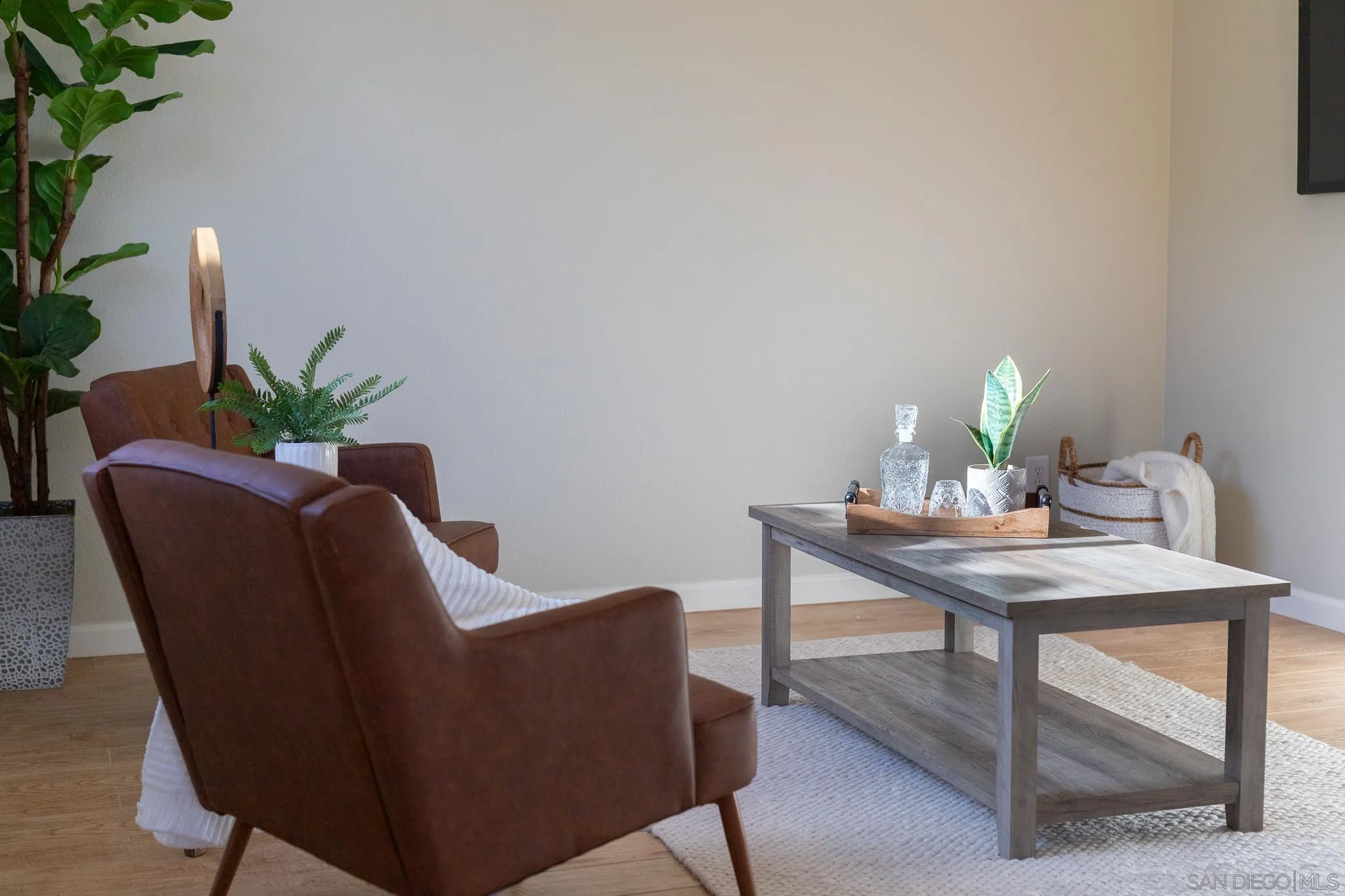 https://cdn.realtyfeed.com/cdn/127/250036992/655f8977a60e58edd0f5f7f89626f6c7.webp