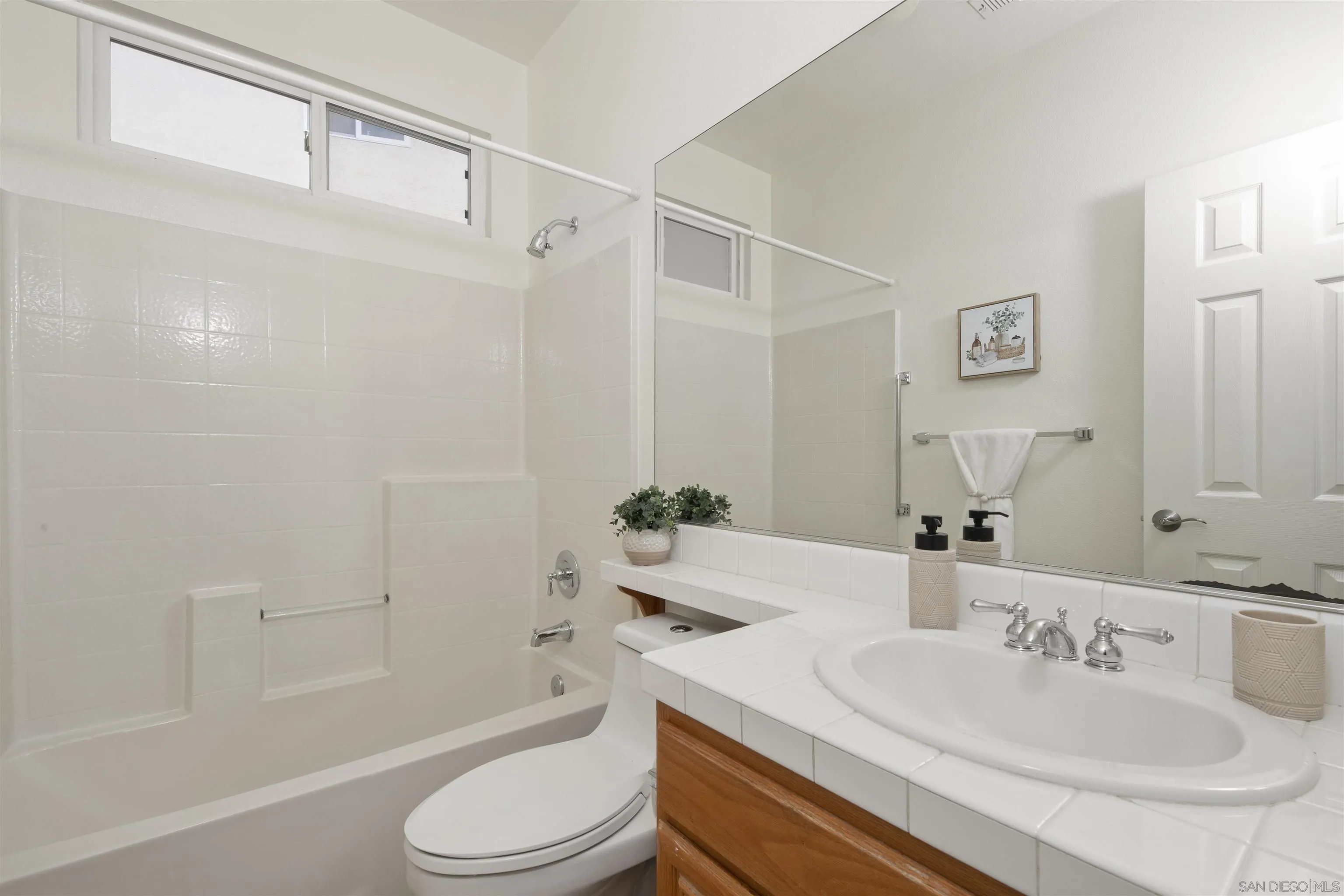 https://cdn.realtyfeed.com/cdn/127/250036992/e81794dc89109a2573924fba73dc4c94.webp