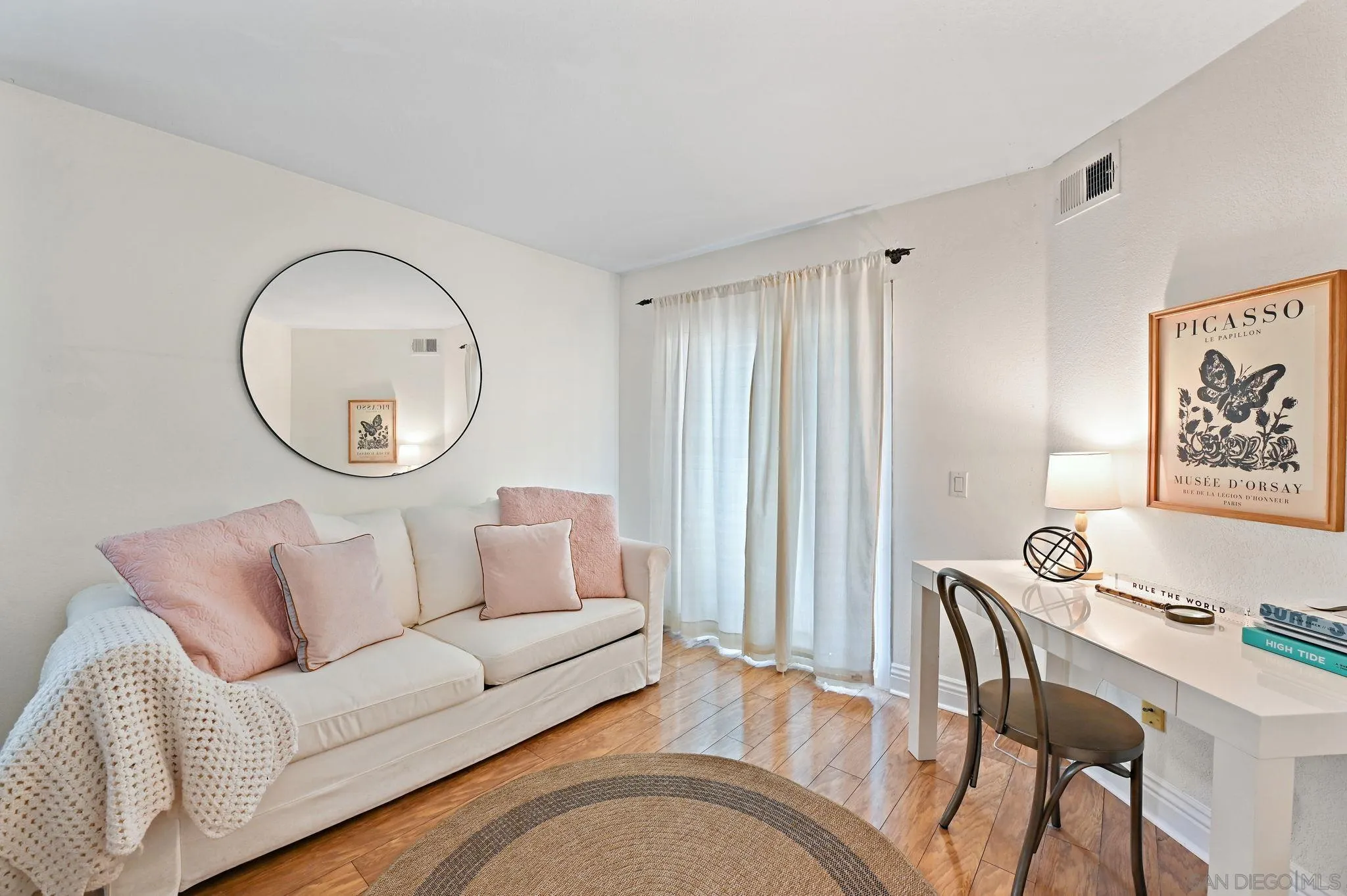 https://cdn.realtyfeed.com/cdn/127/250036994/03f1dba3b62b54d5e0469e3fa5f8680e.webp