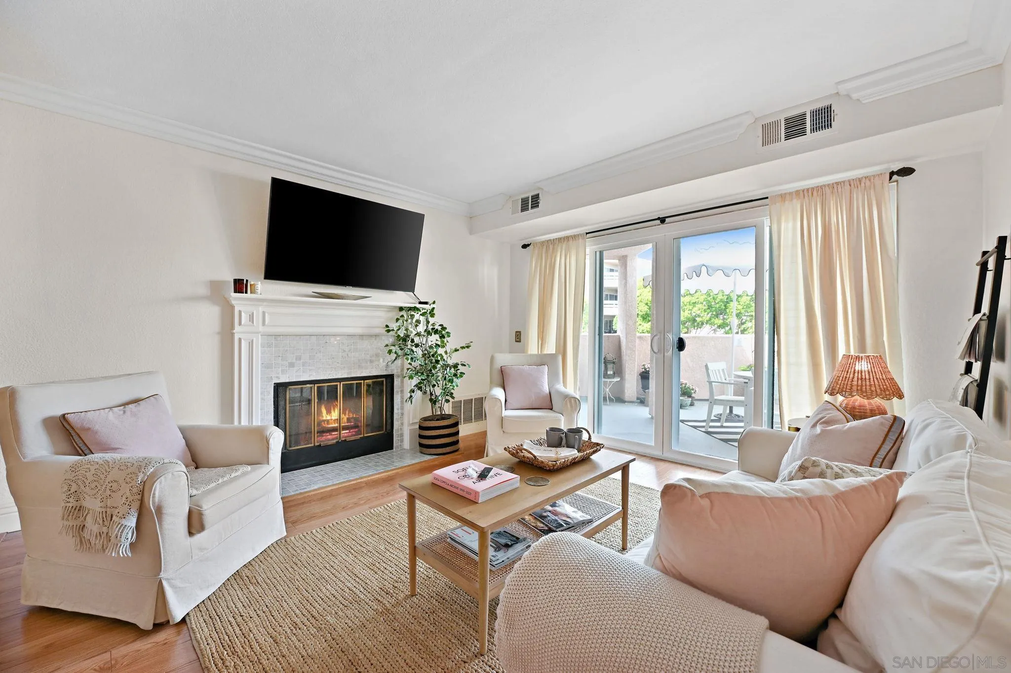 https://cdn.realtyfeed.com/cdn/127/250036994/646a471ac8d0608a82027b48268ea48d.webp