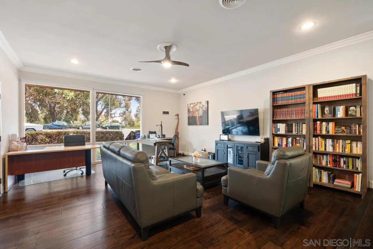 https://cdn.realtyfeed.com/cdn/127/250036996/5d16180c790ce011550c9aa630456407.webp