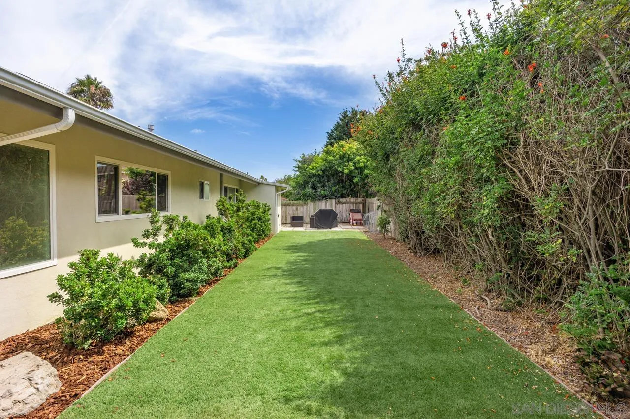 https://cdn.realtyfeed.com/cdn/127/250036996/737ed3dea3f3975789095ad8b1b9633f.webp