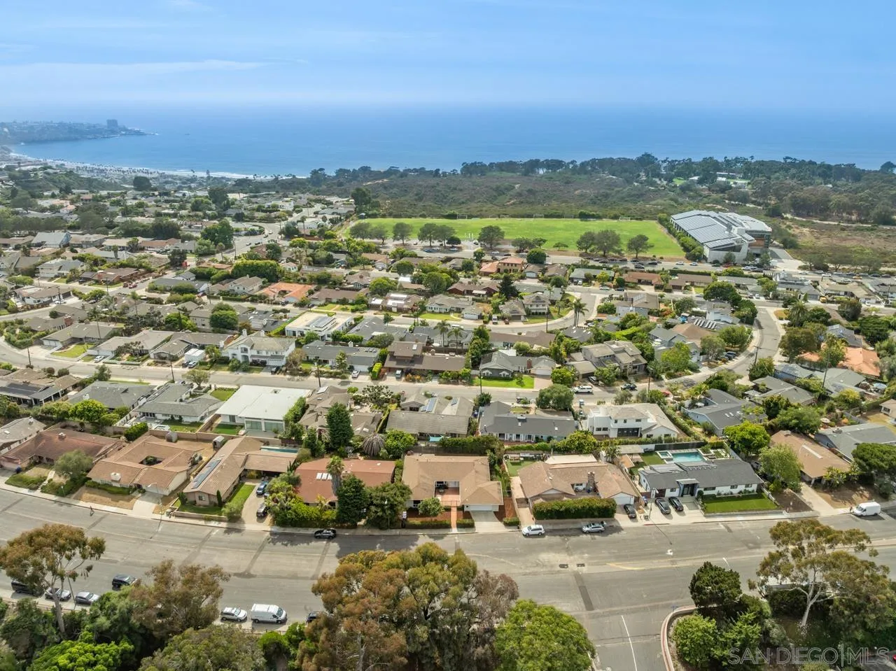 https://cdn.realtyfeed.com/cdn/127/250036996/7f68309fb389c2783f9df390e6967c58.webp