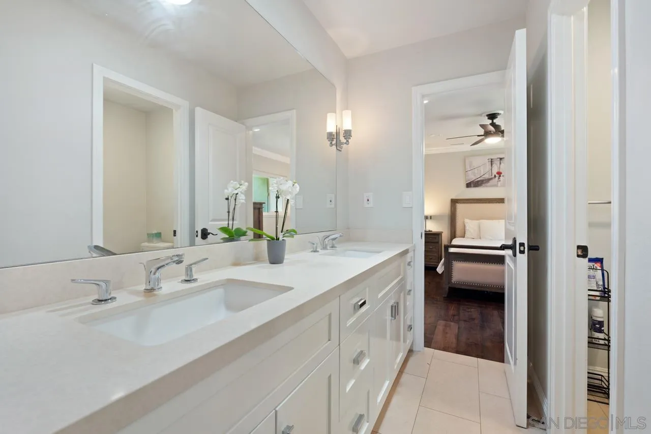 https://cdn.realtyfeed.com/cdn/127/250036996/a76392ead9bd121bb96ca3ee8fc35a87.webp