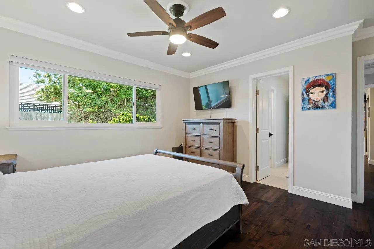 https://cdn.realtyfeed.com/cdn/127/250036996/ac24a77aa7d708689b00fec62ae5e1a0.webp