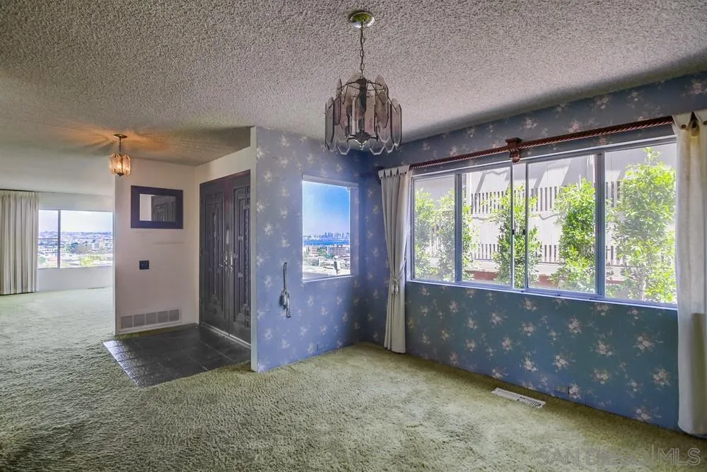 https://cdn.realtyfeed.com/cdn/127/250036998/47da3a87a3325e893f6f85c58e6cdbf8.webp
