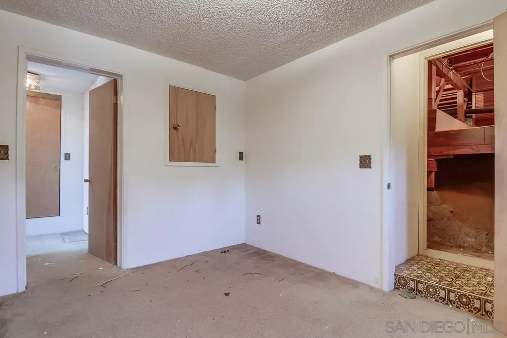 https://cdn.realtyfeed.com/cdn/127/250036998/5c26e655bc36e1177ded4a00bd876838.webp