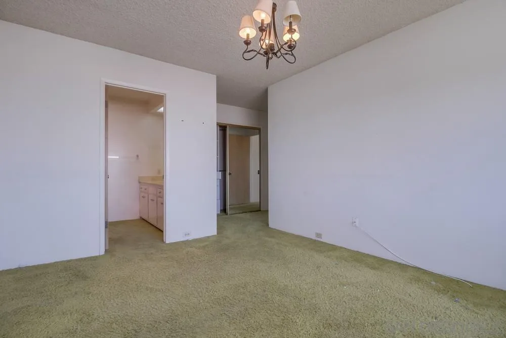 https://cdn.realtyfeed.com/cdn/127/250036998/83bd45af62c9846e2d7061d8ded17332.webp