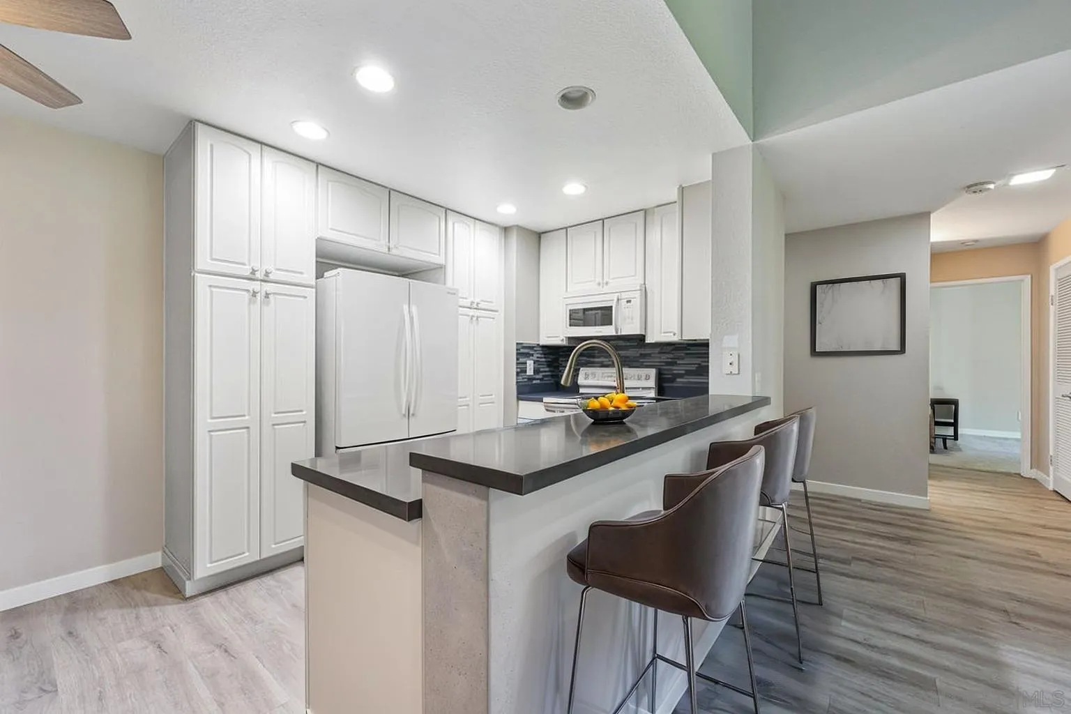 https://cdn.realtyfeed.com/cdn/127/250036999/48b604ddec221bb7eec1c0638a8f160b.webp