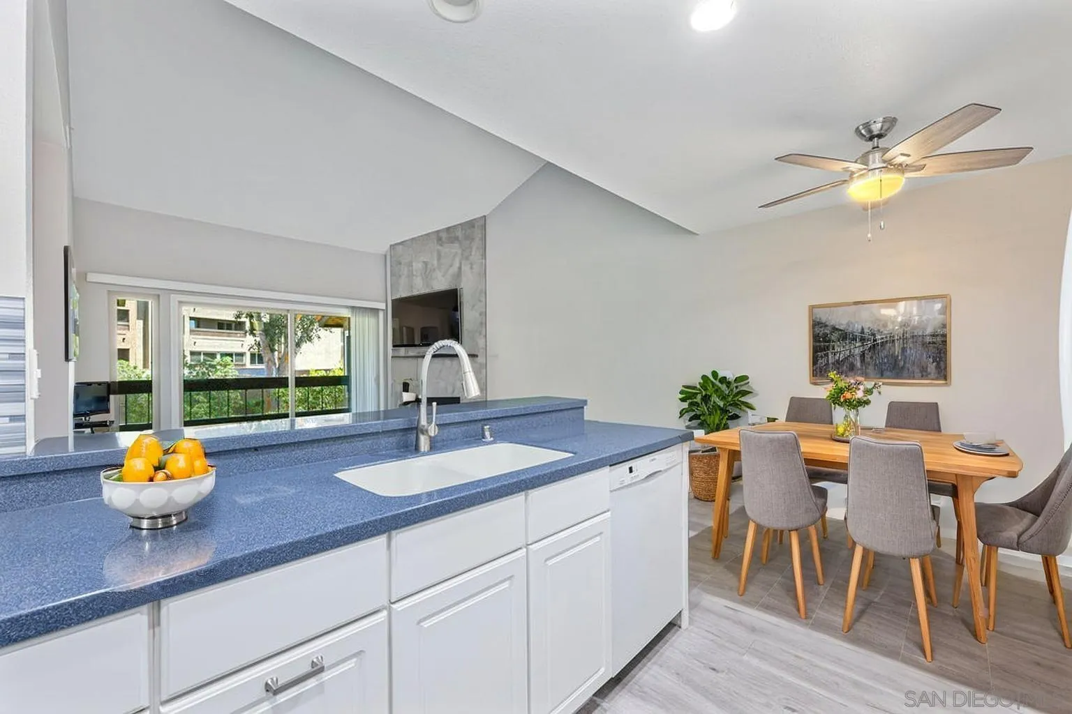 https://cdn.realtyfeed.com/cdn/127/250036999/c135391760cbdc29c74fa13b06e245e2.webp